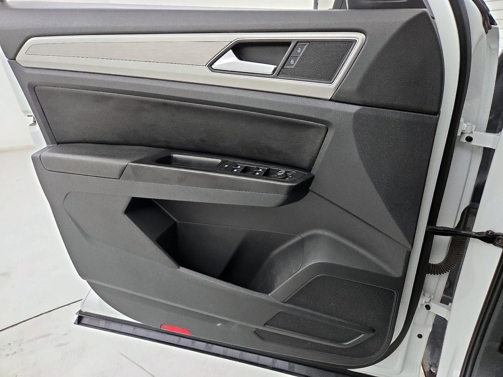 2018 Volkswagen Atlas S - Photo 11