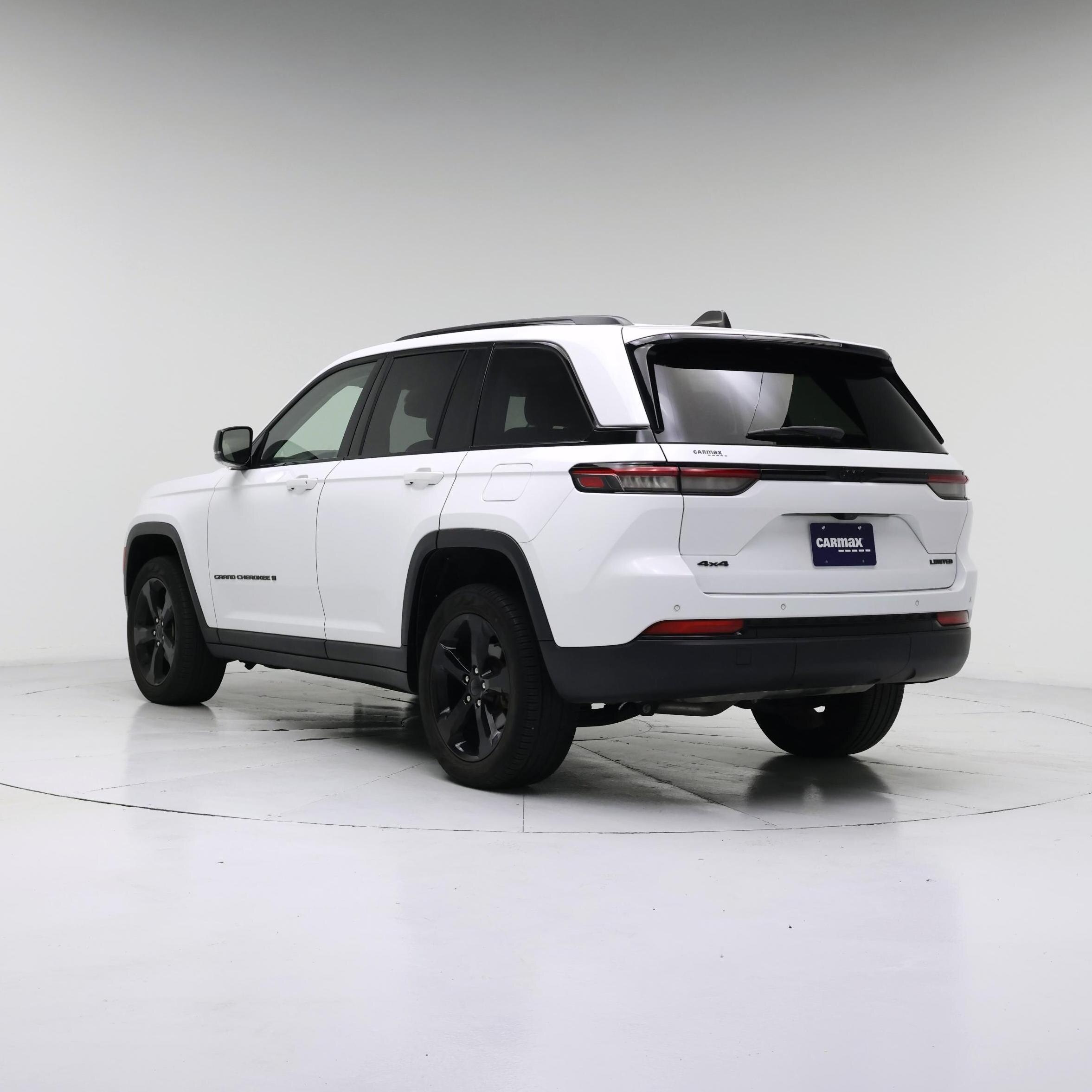 Thumbnail: 2023 Jeep Grand Cherokee - 2