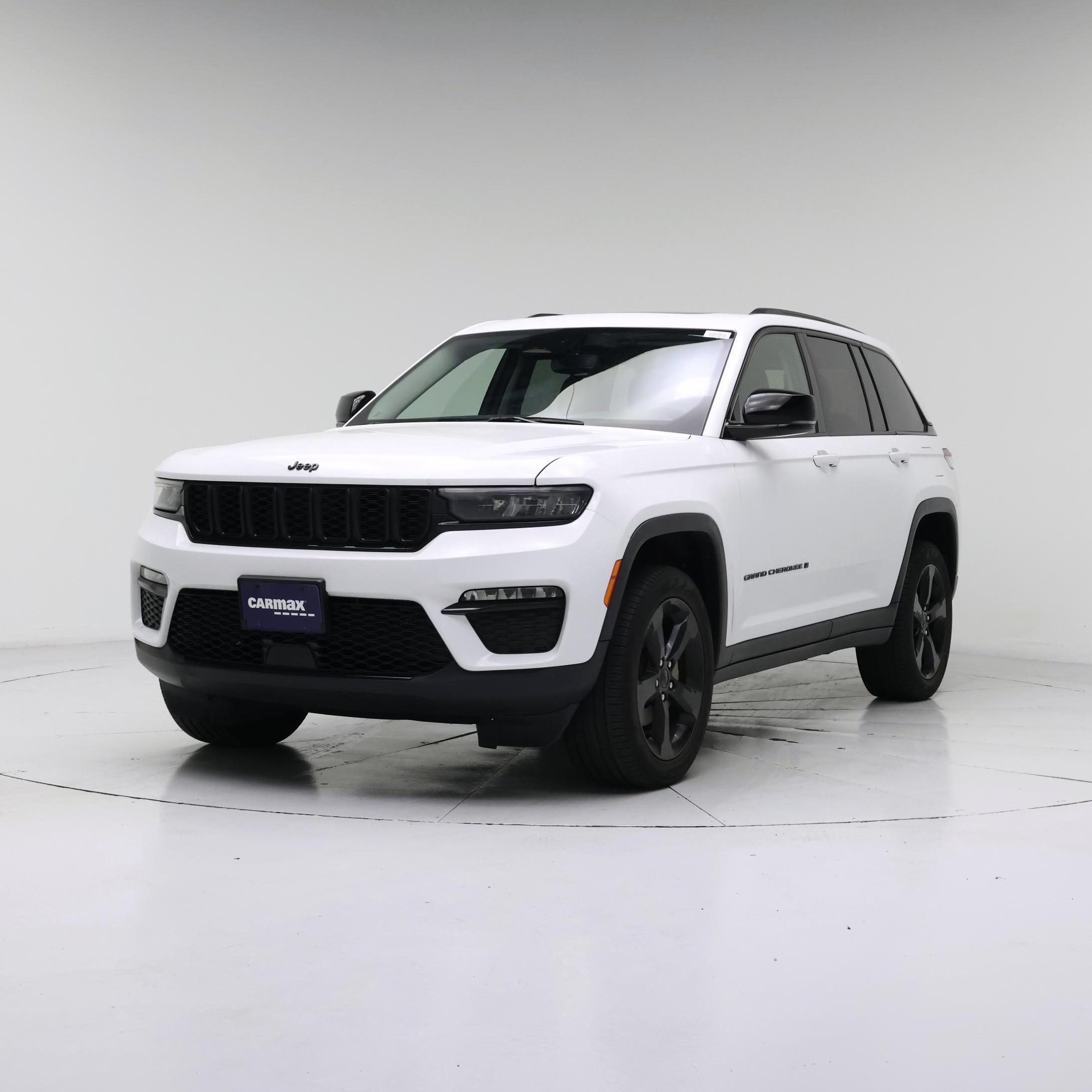 Thumbnail: 2023 Jeep Grand Cherokee - 4