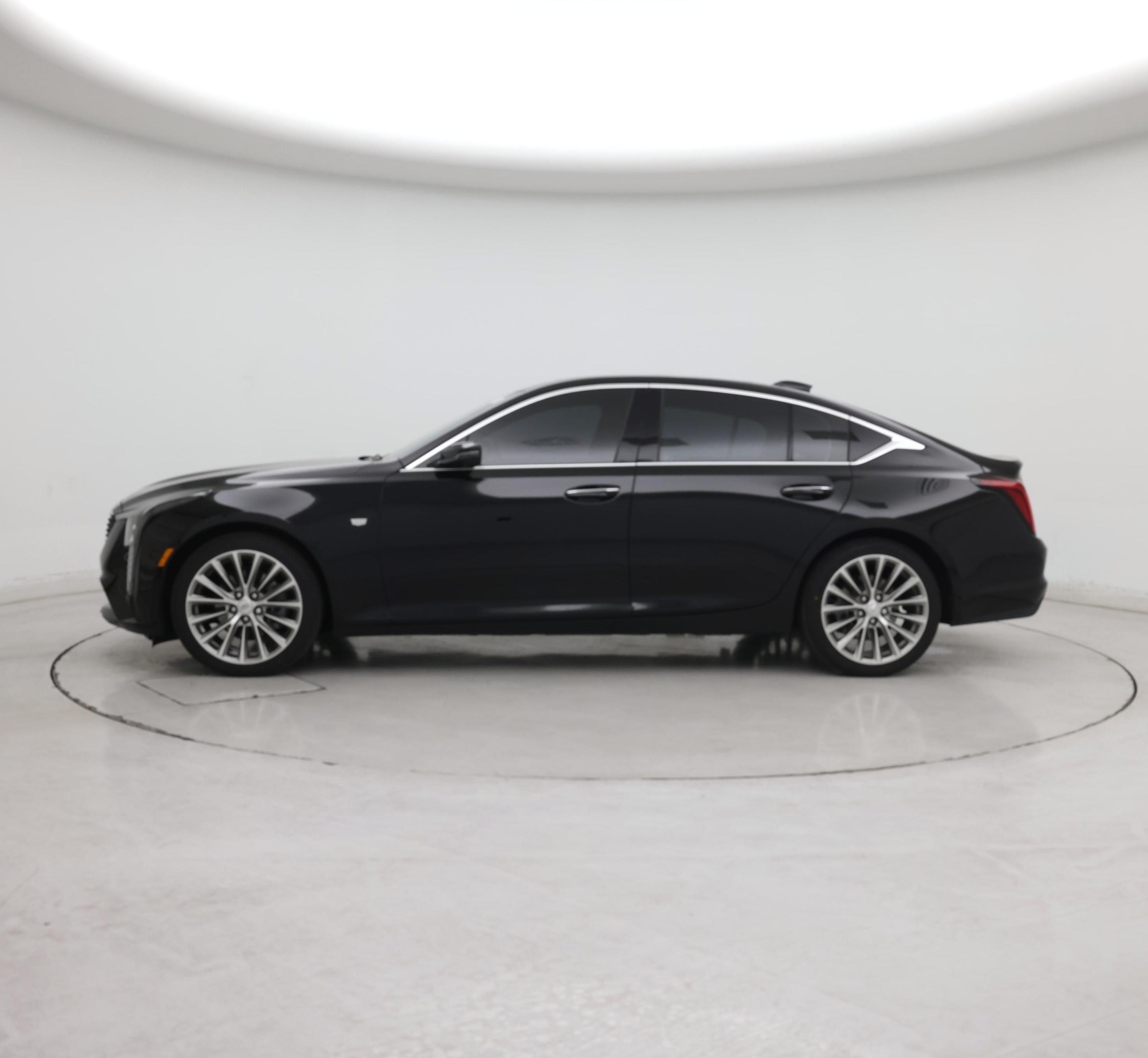Thumbnail: 2025 Cadillac CT5 - 3