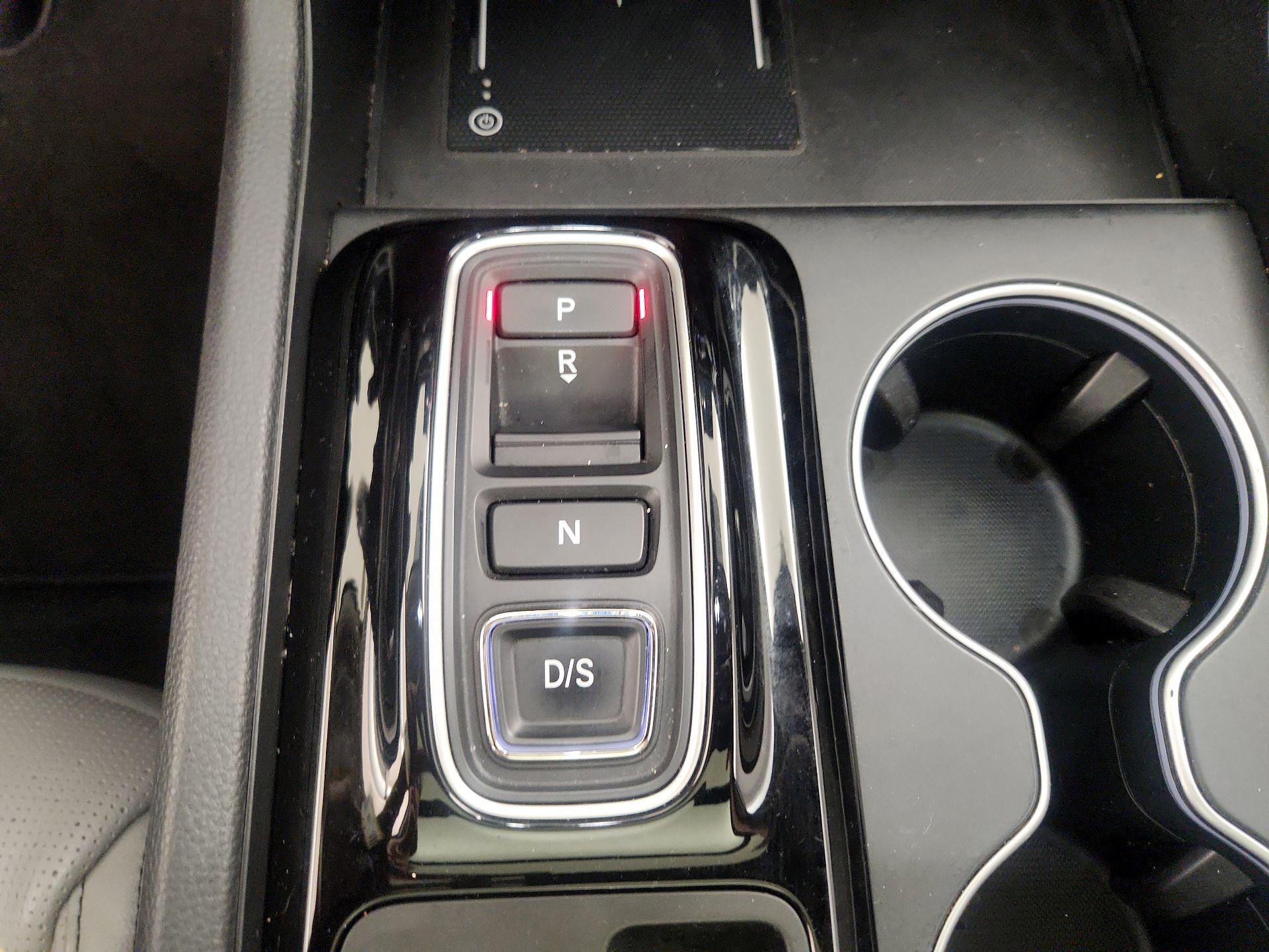 Thumbnail: 2024 Honda Pilot - 18