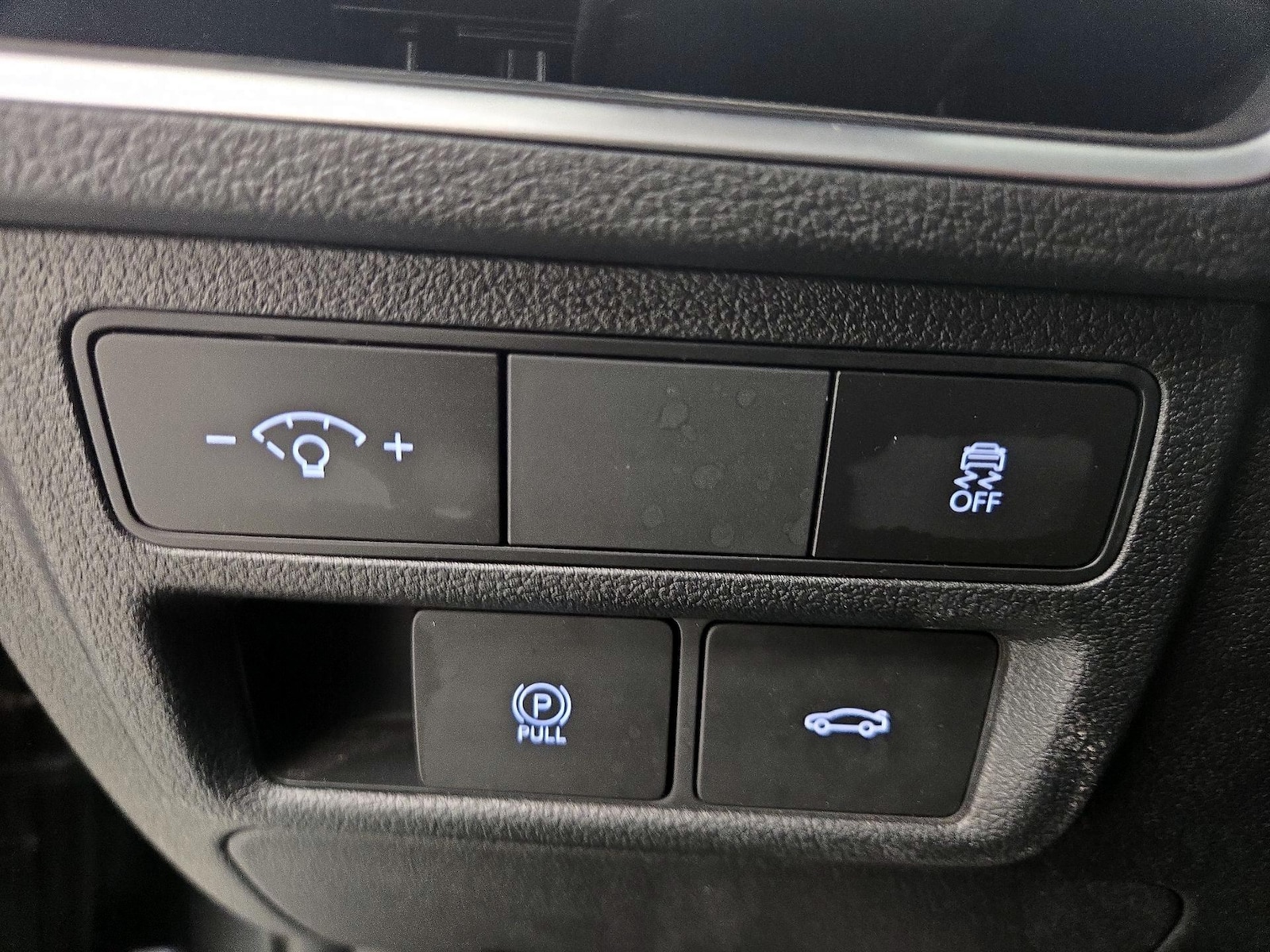 2025 Hyundai Sonata SEL - Photo 14
