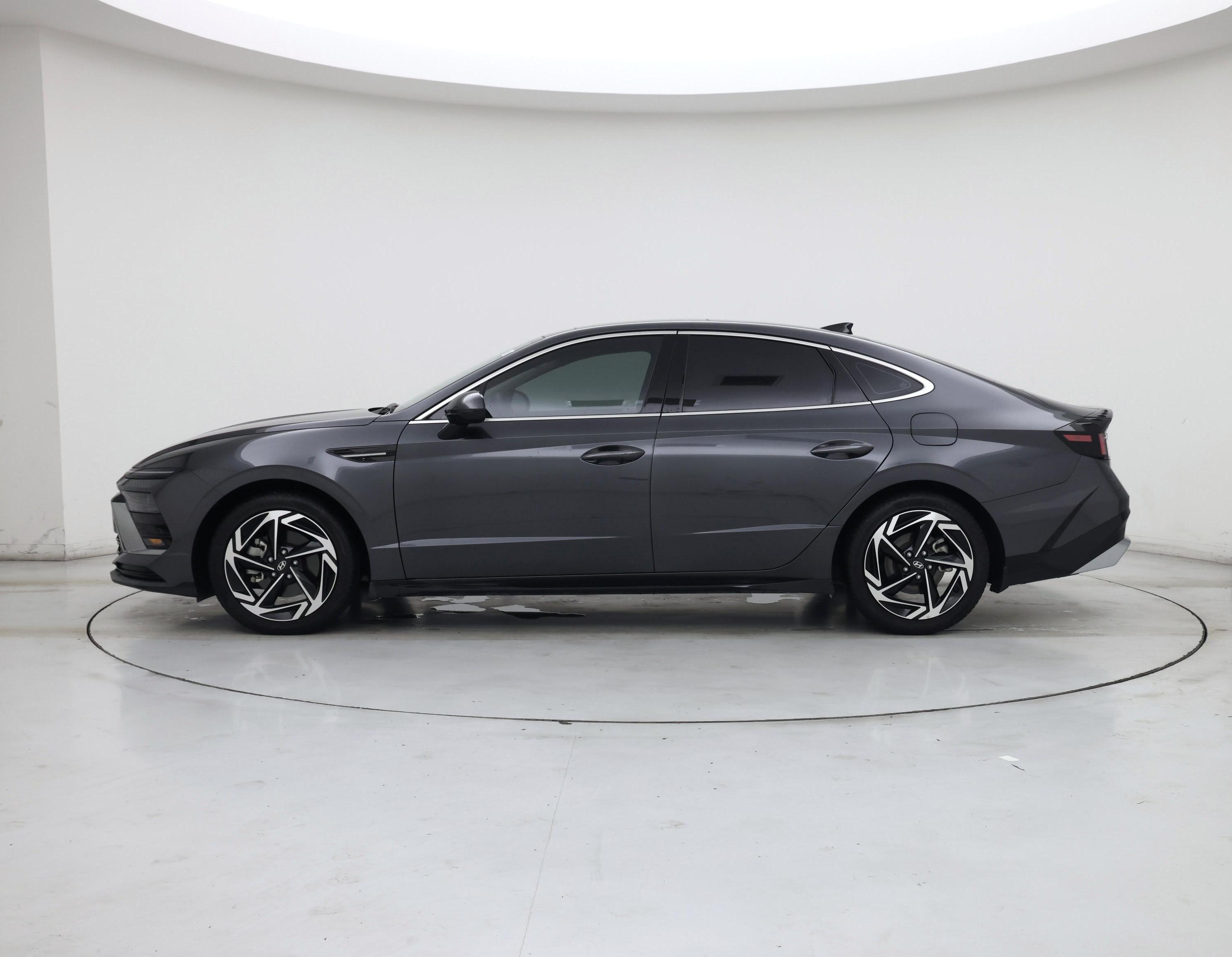 Thumbnail: 2025 Hyundai Sonata - 3