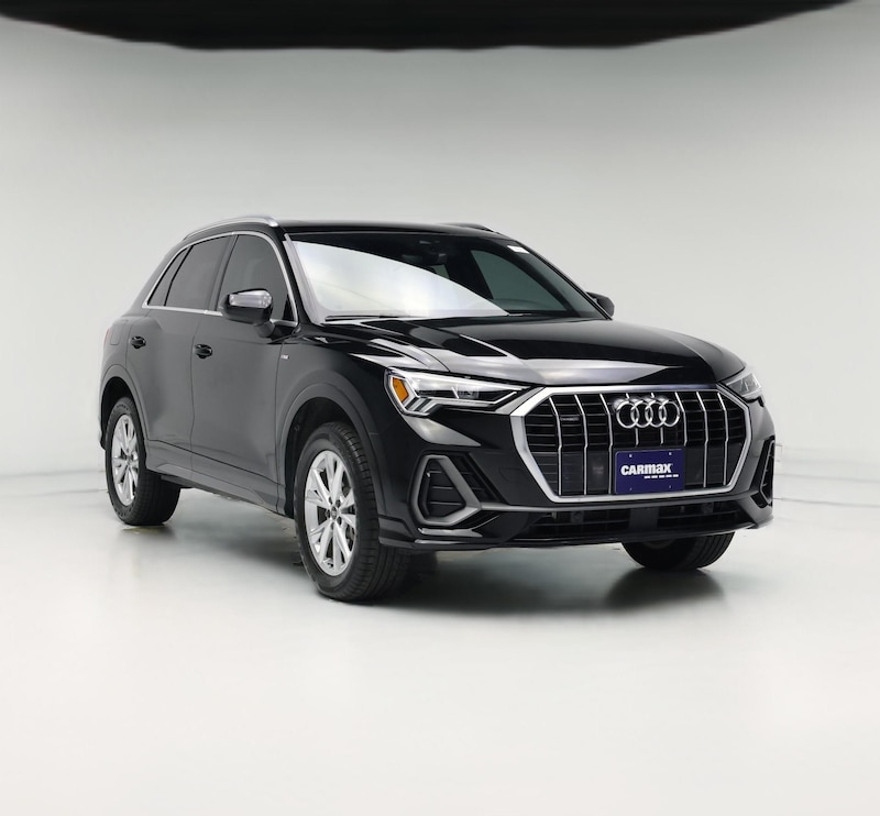2024 Audi Q3 S-Line Premium
