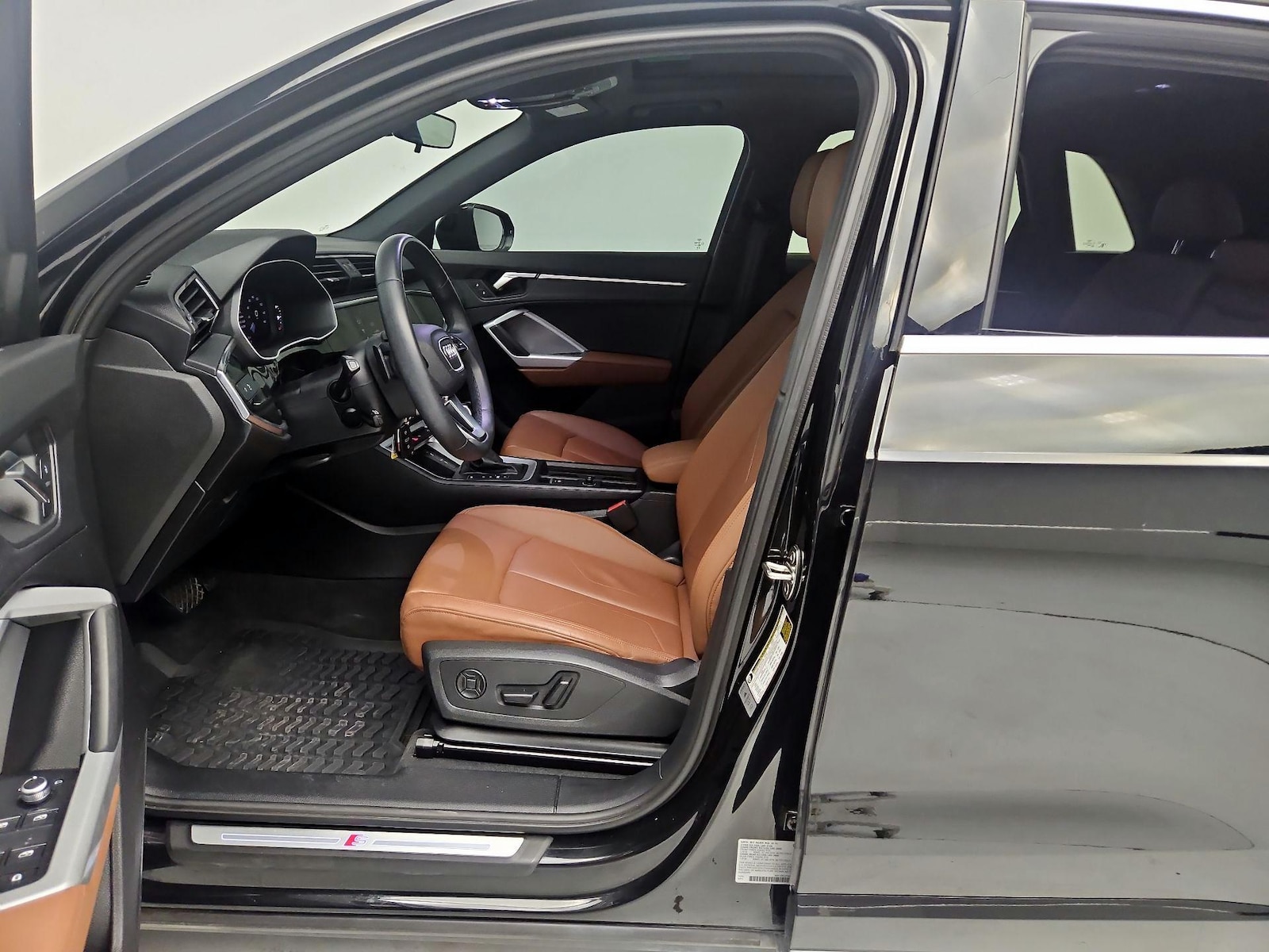 2024 Audi Q3 S Line Premium - Photo 12