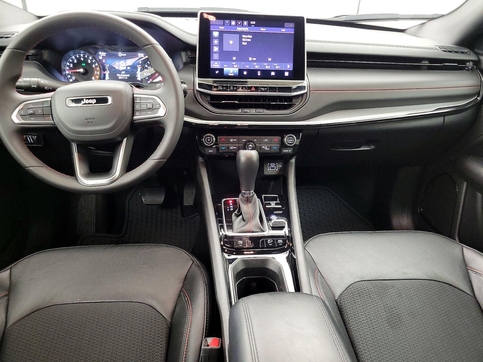 2025 Jeep Compass Trailhawk - Photo 10
