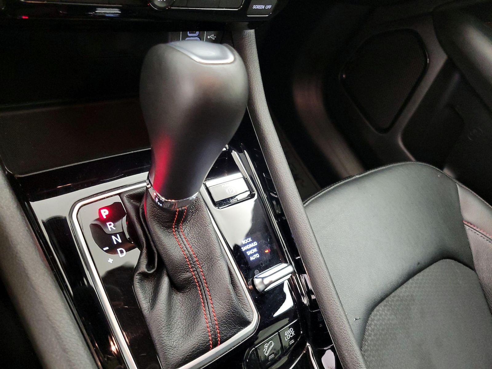 2025 Jeep Compass Trailhawk - Photo 18