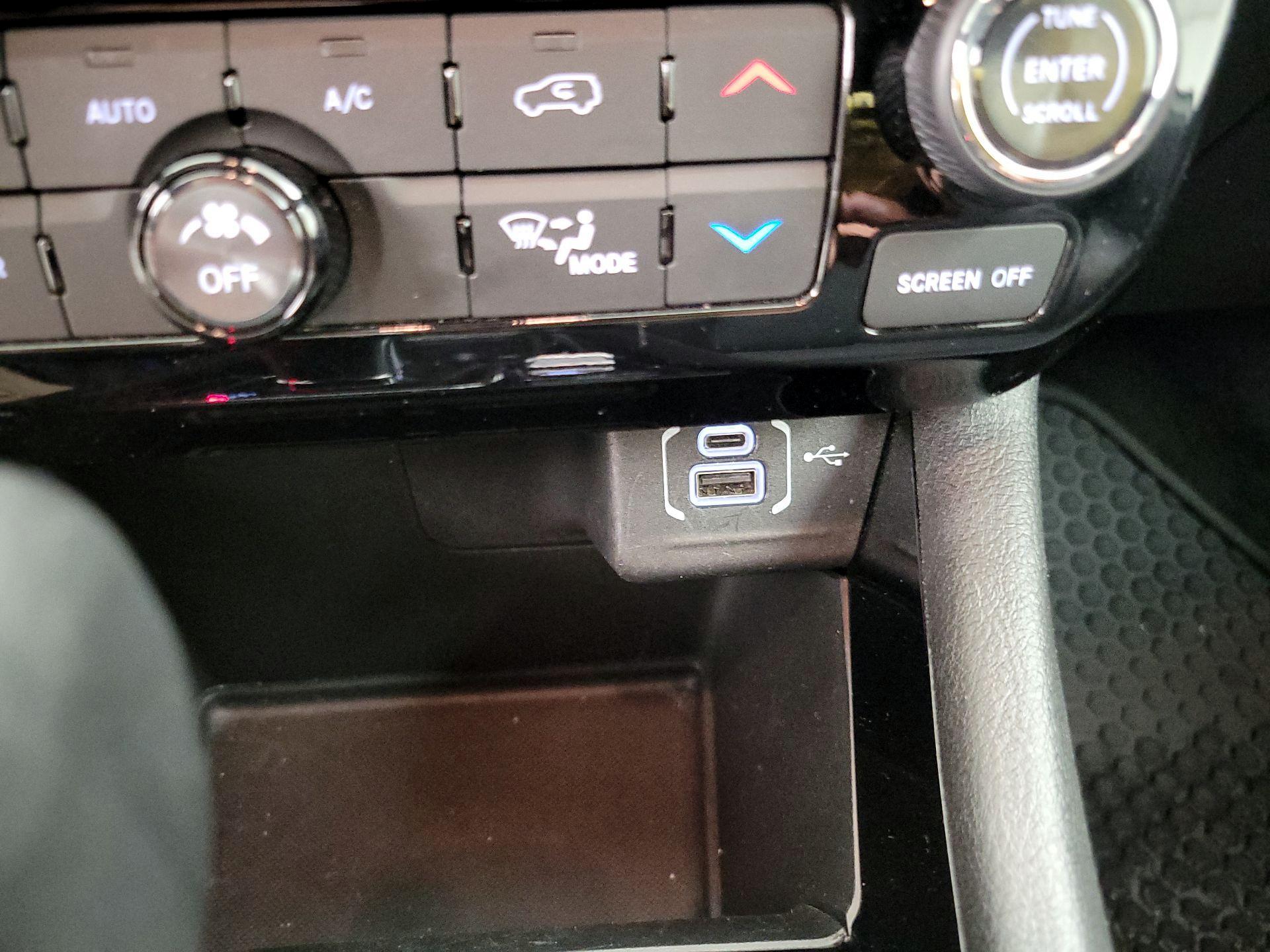Thumbnail: 2025 Jeep Compass - 18