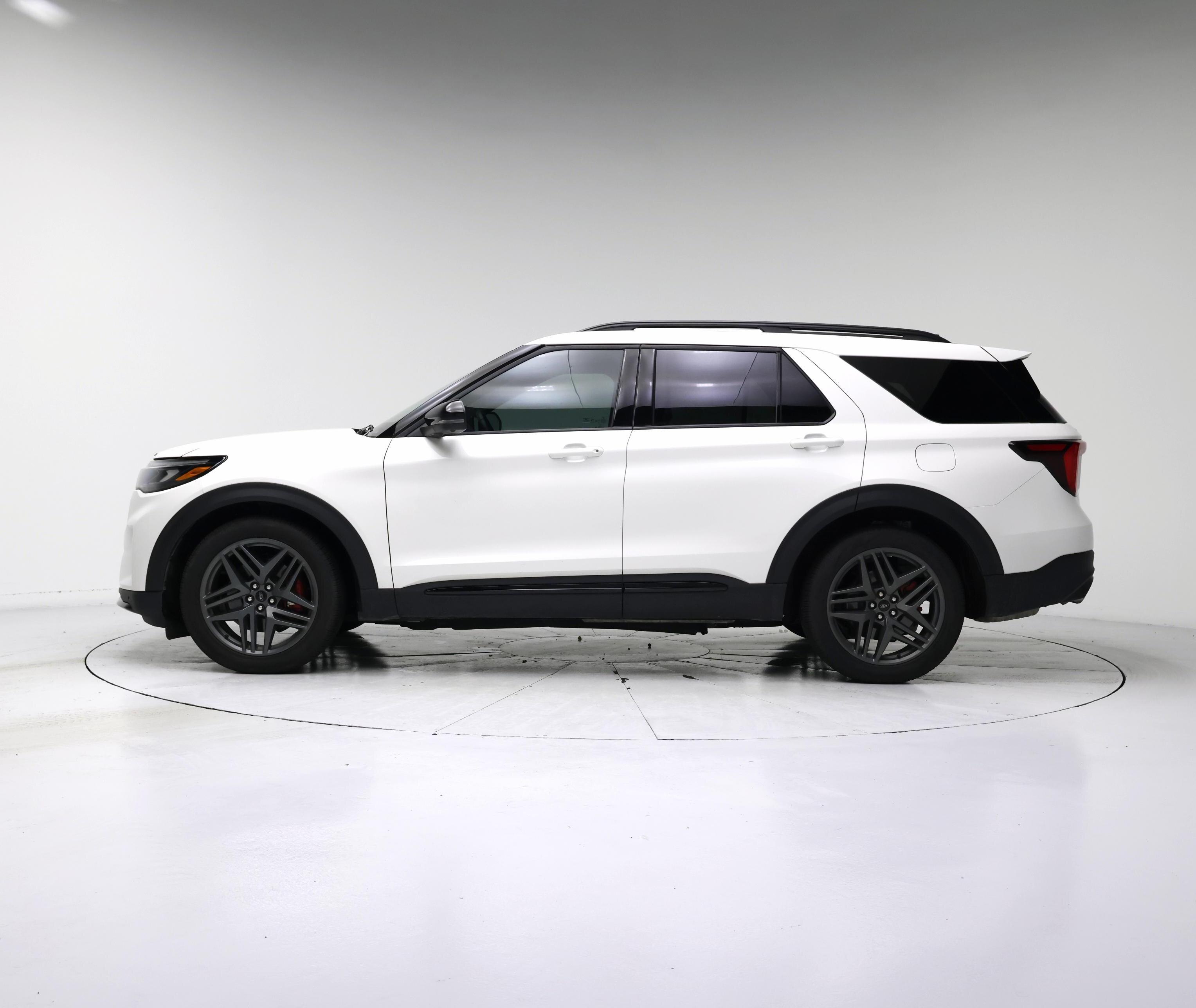 Thumbnail: 2025 Ford Explorer - 3
