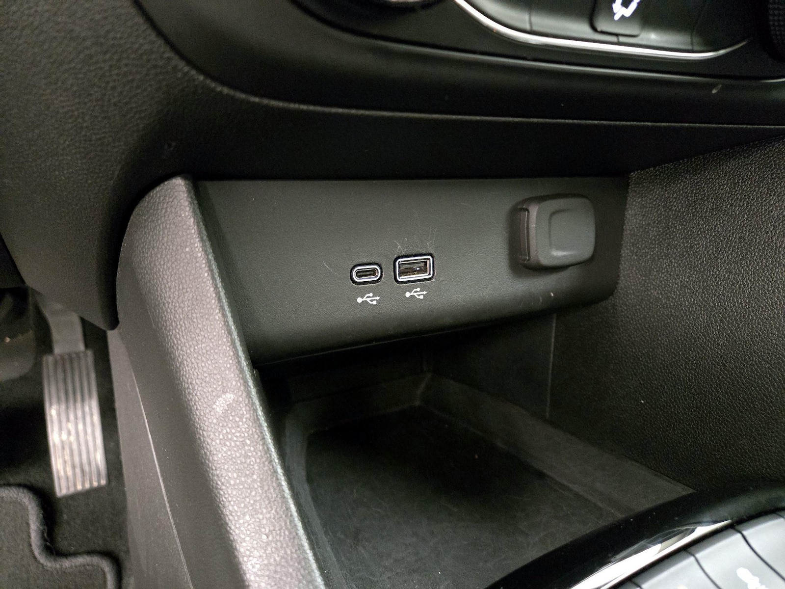 2025 Buick Encore GX Preferred - Photo 19