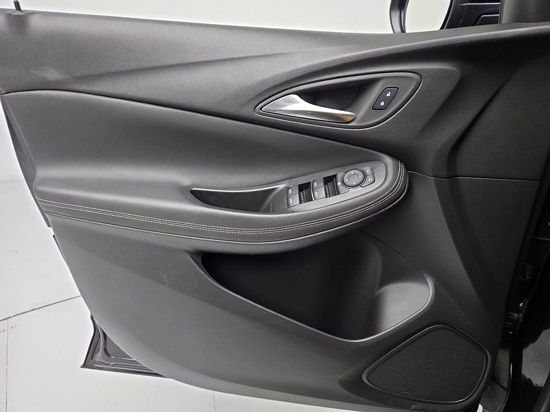 Thumbnail: 2025 Buick Encore GX - 12