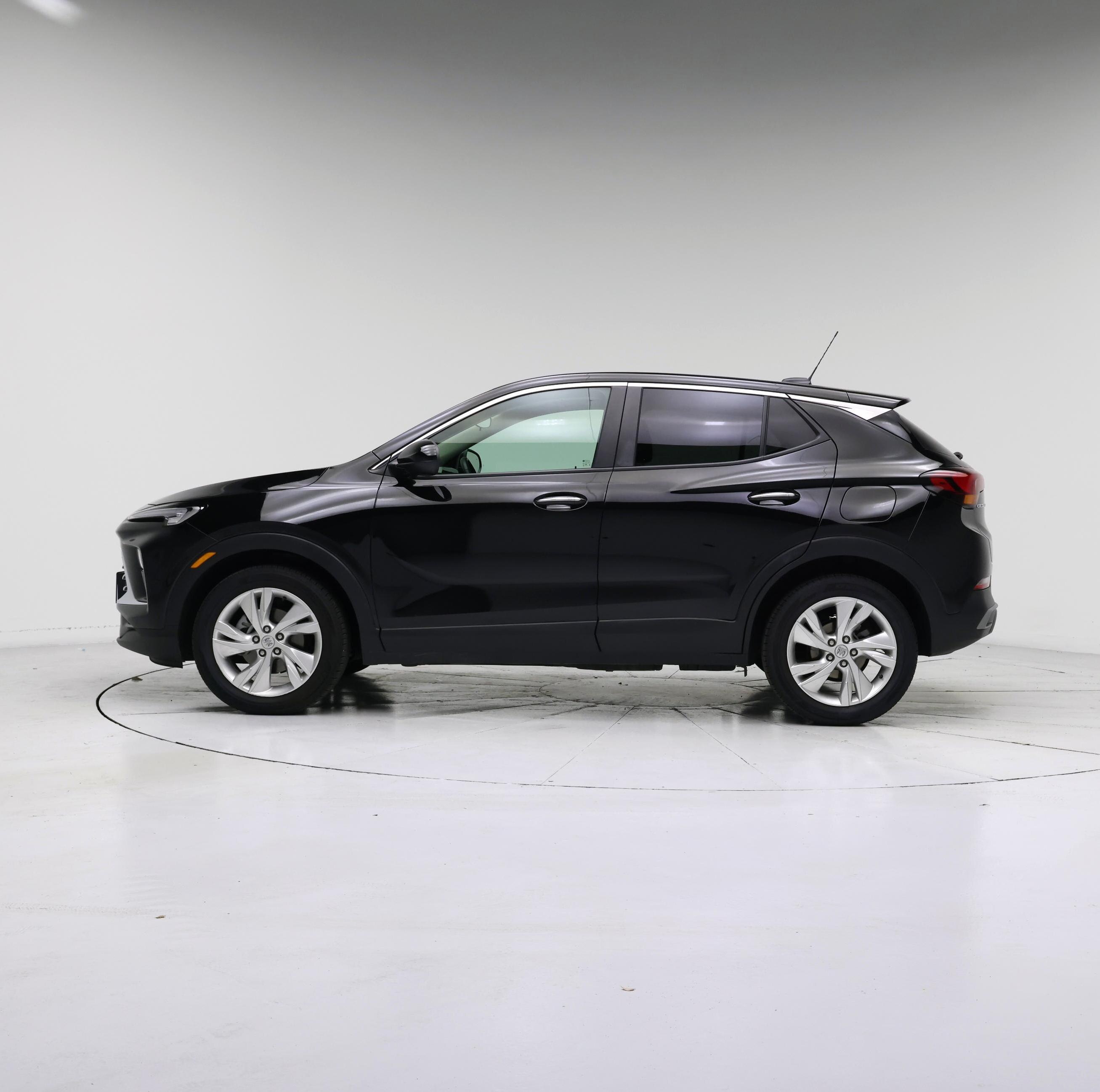 Thumbnail: 2025 Buick Encore GX - 3