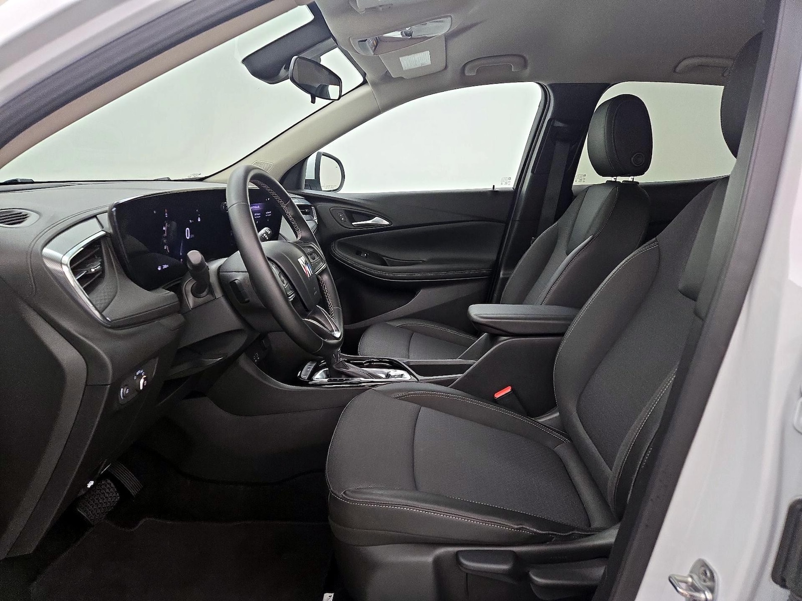 2025 Buick Encore GX Preferred - Photo 12