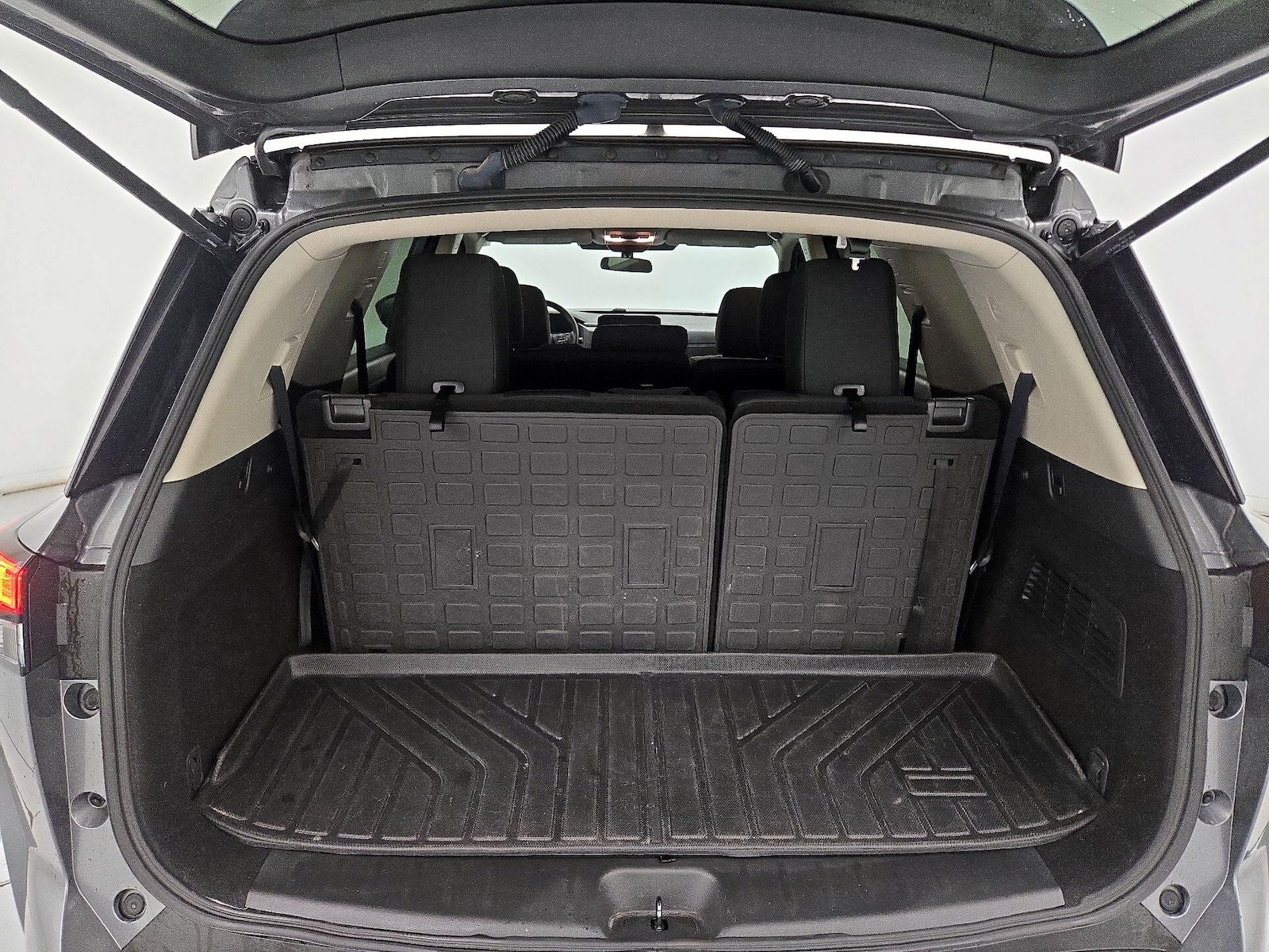 2024 Nissan Pathfinder S - Photo 22