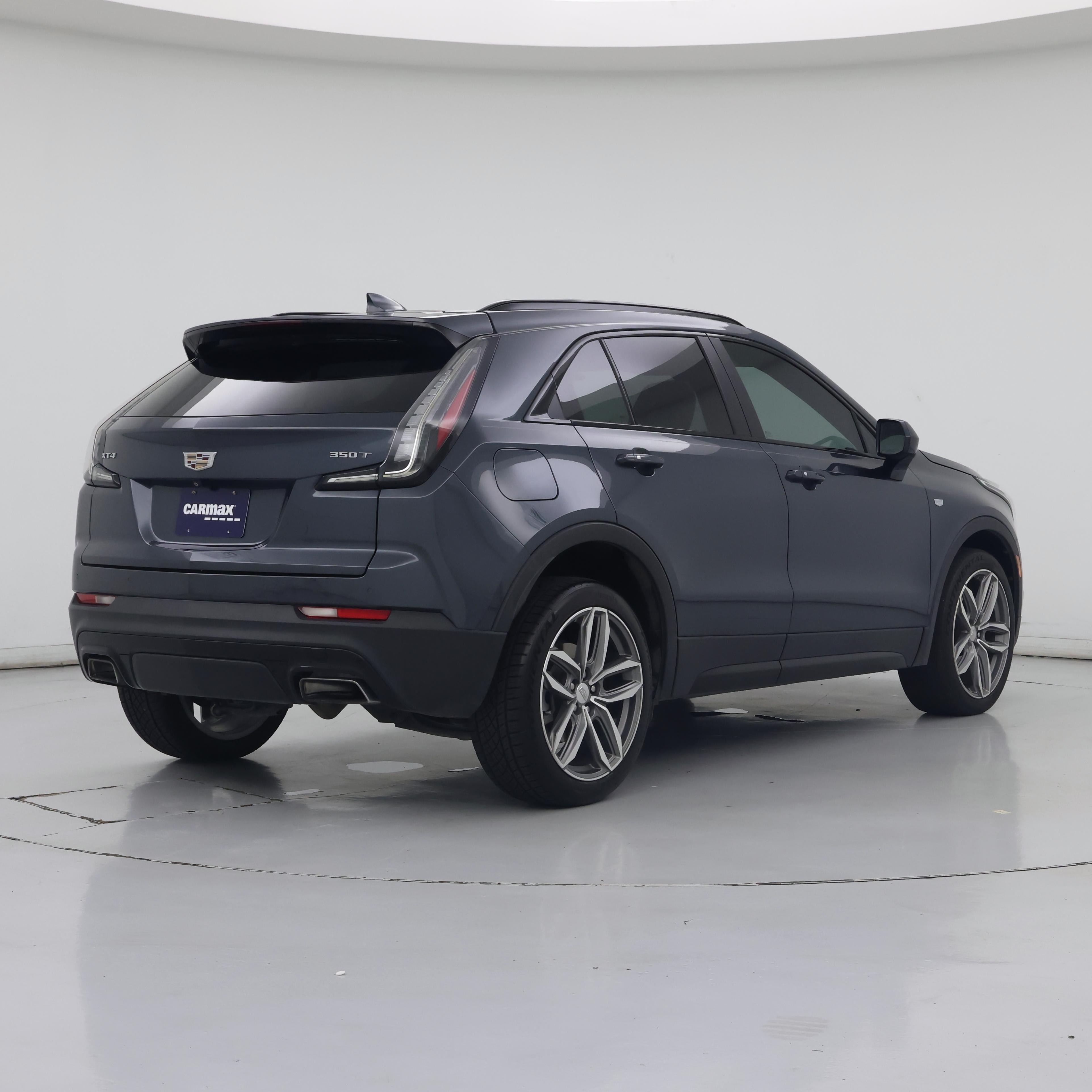 Thumbnail: 2020 Cadillac XT4 - 8