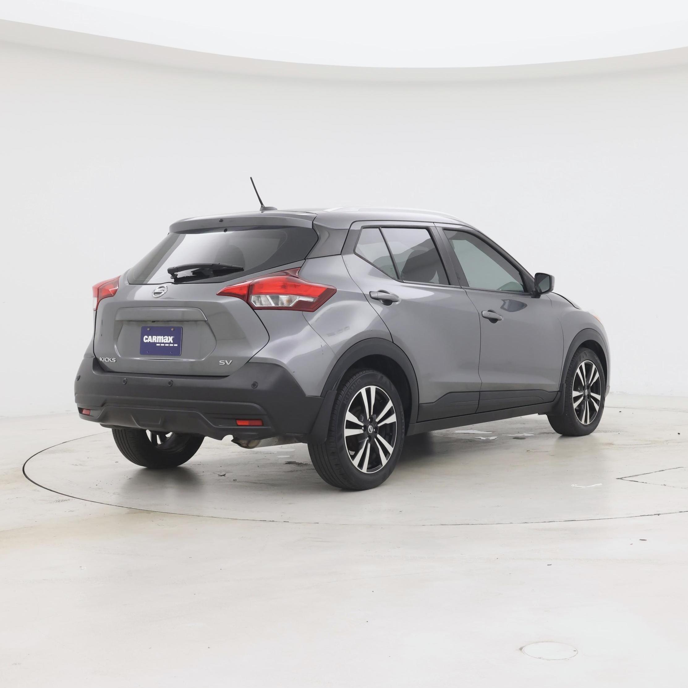 Thumbnail: 2020 Nissan Kicks - 8