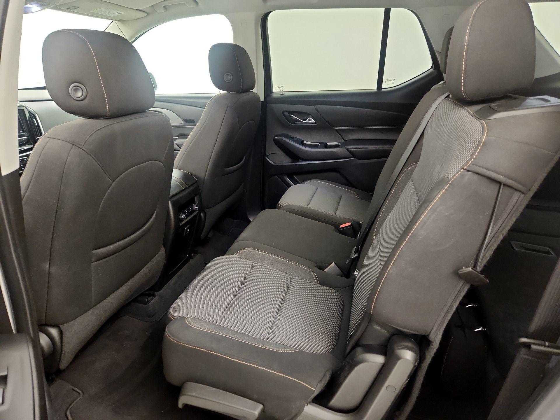 Thumbnail: 2021 Chevrolet Traverse - 19