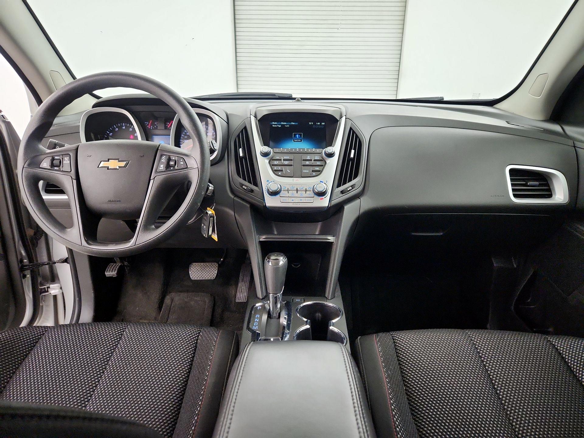 Thumbnail: 2017 Chevrolet Equinox - 9