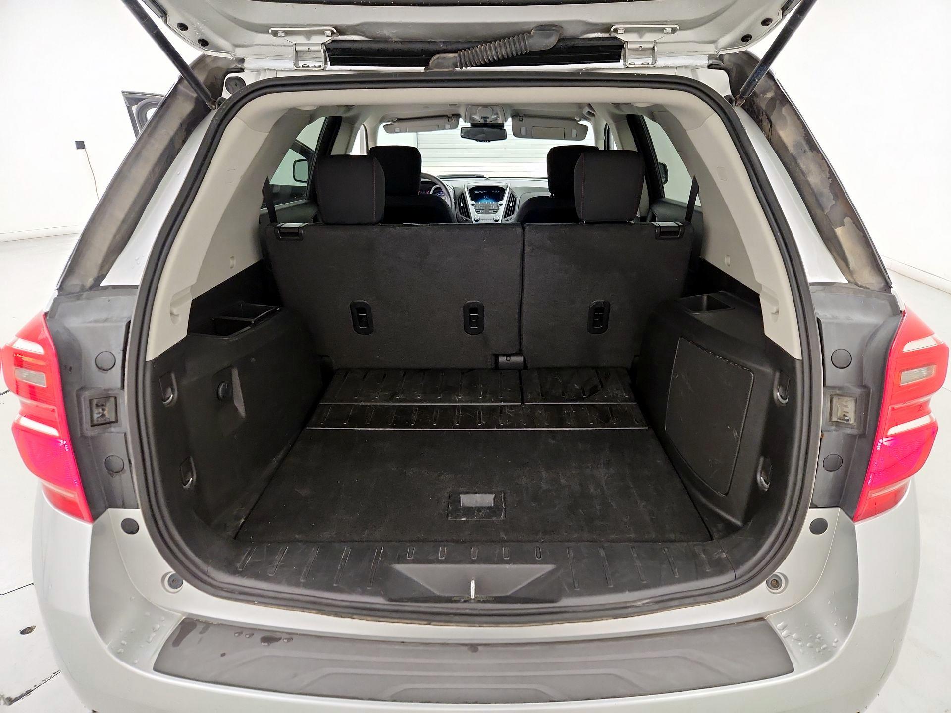 Thumbnail: 2017 Chevrolet Equinox - 19
