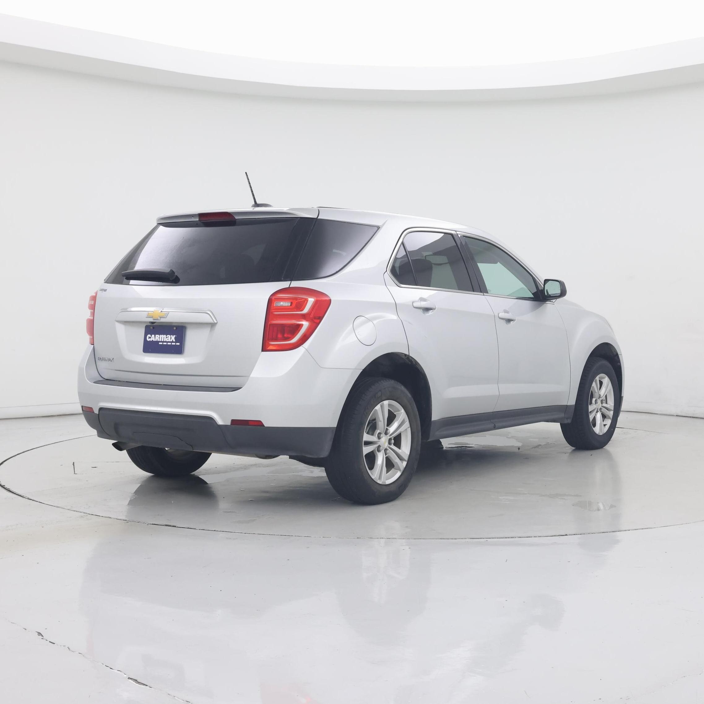 Thumbnail: 2017 Chevrolet Equinox - 8