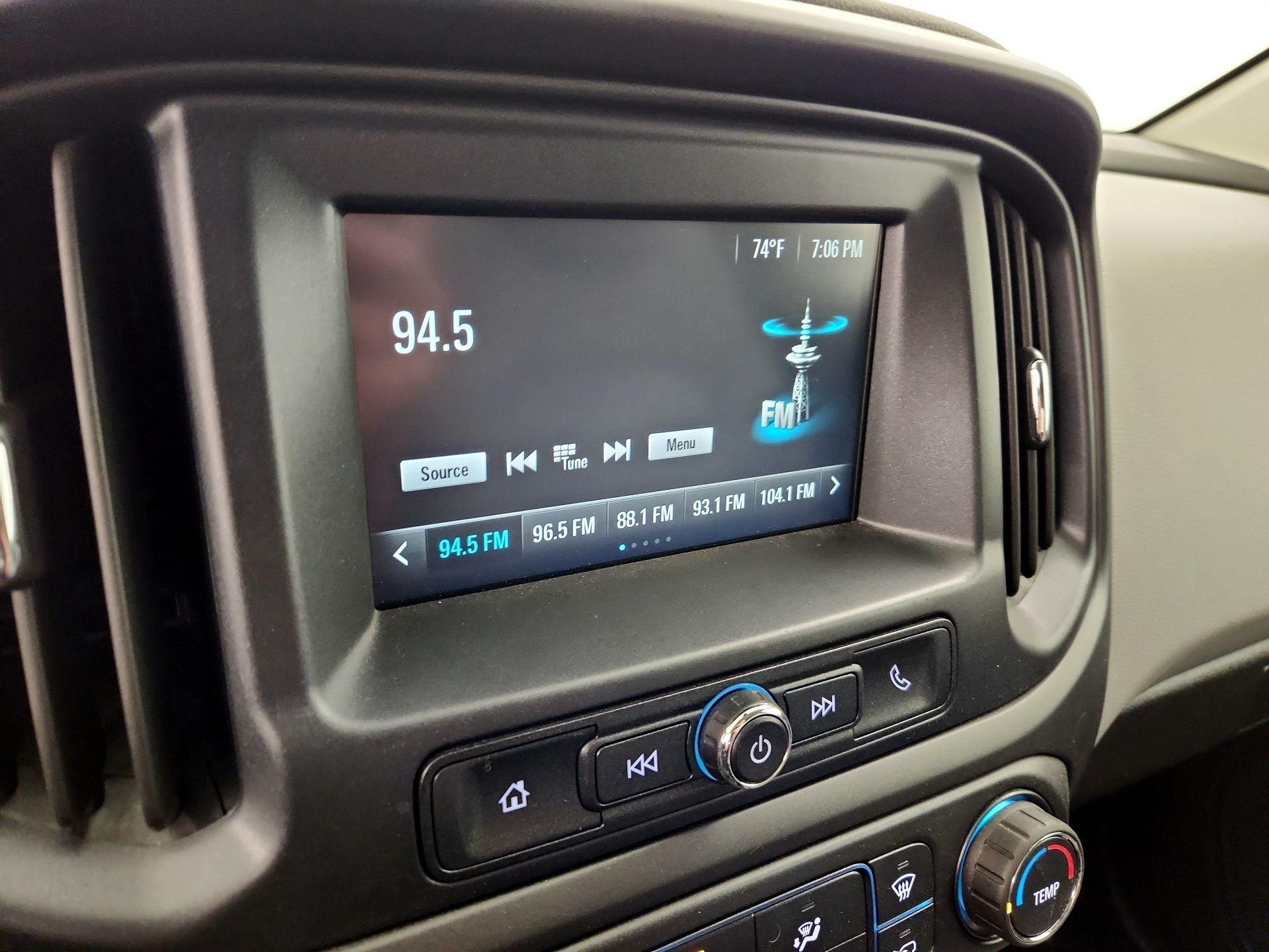 Thumbnail: 2017 Chevrolet Colorado - 15
