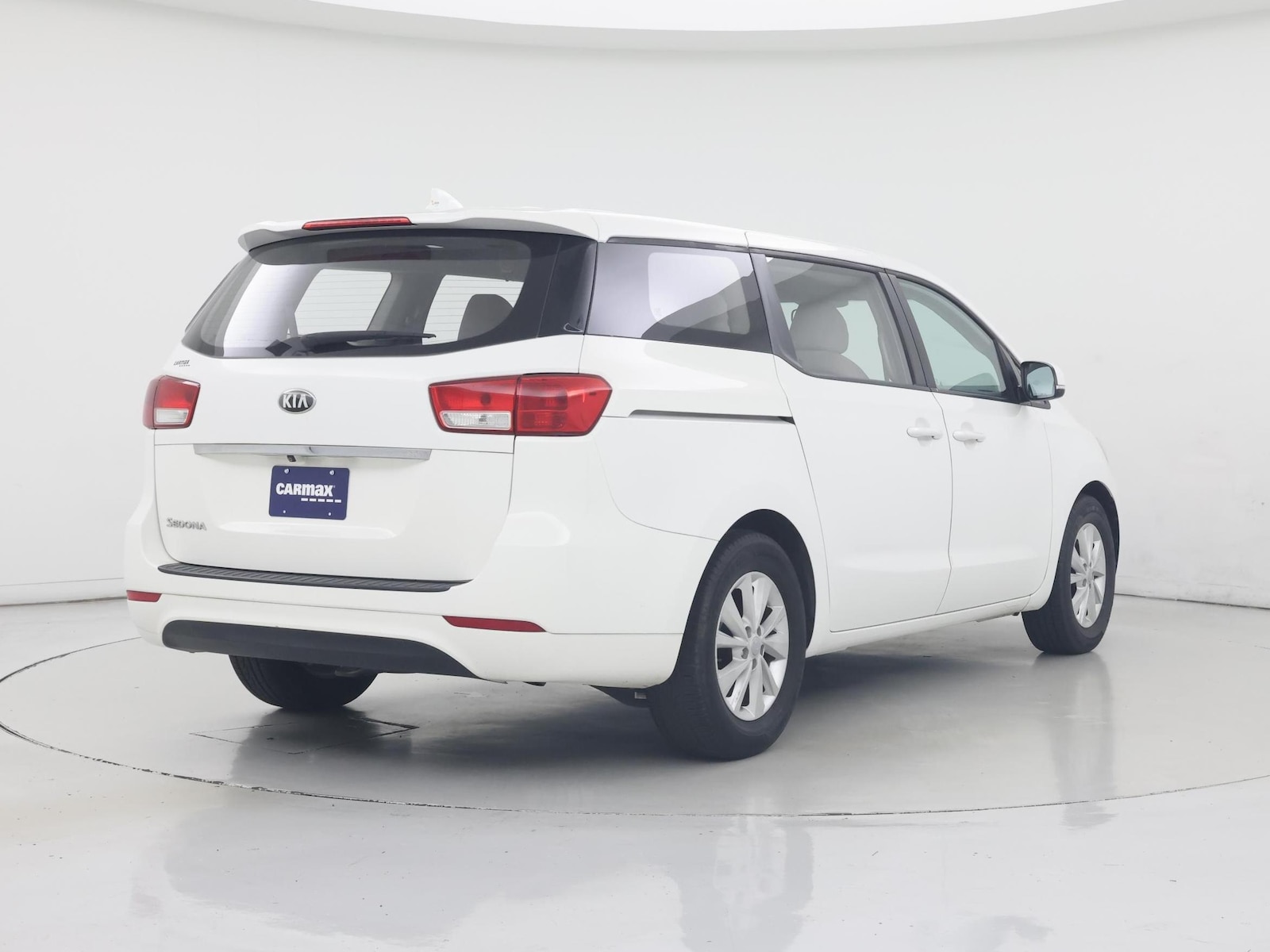 2018 Kia Sedona L - Photo 9