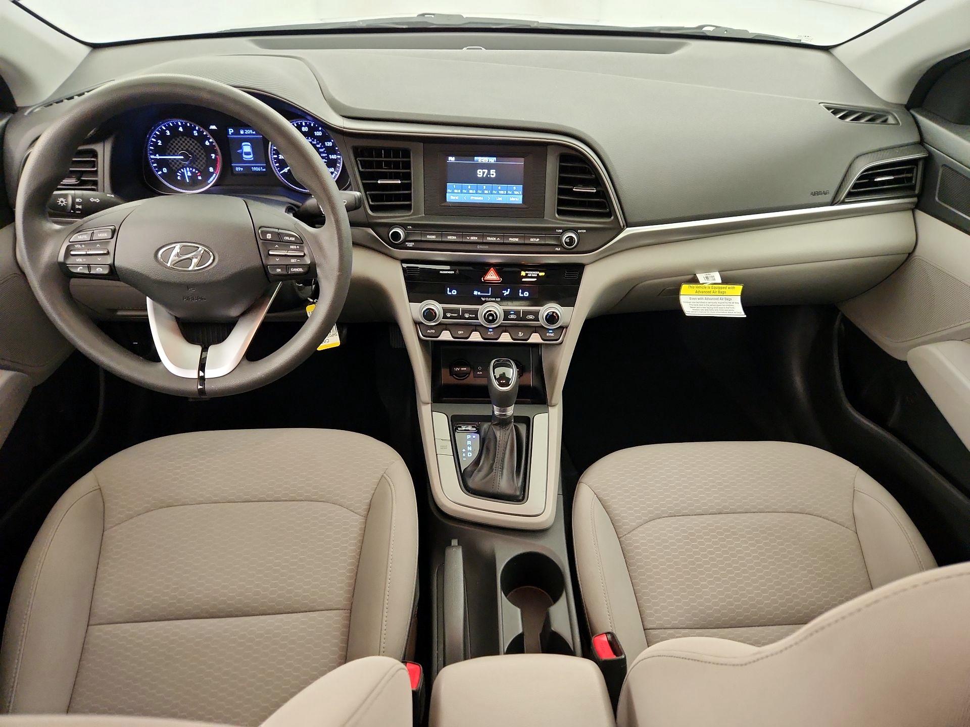 Thumbnail: 2020 Hyundai Elantra - 9