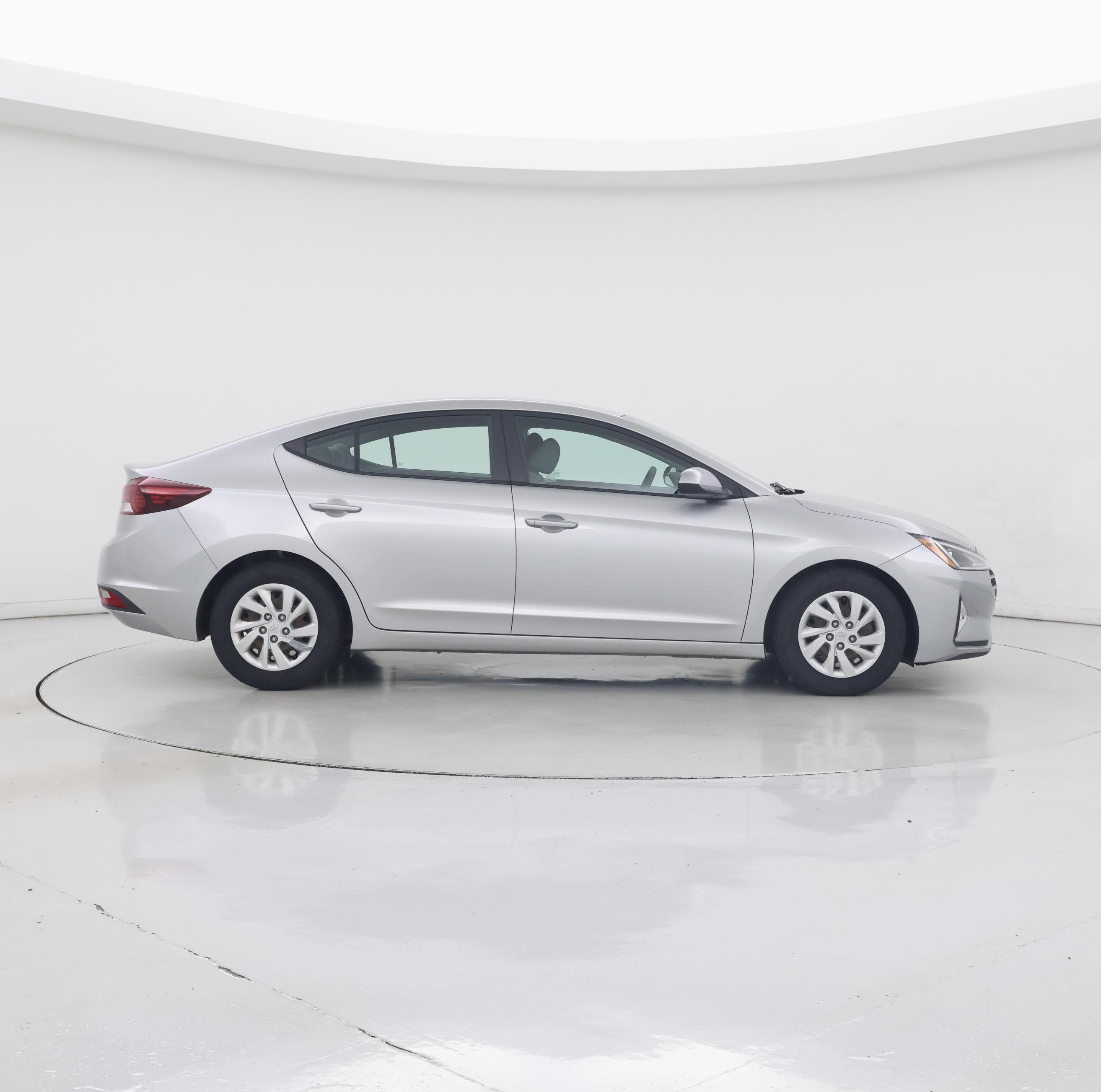 Thumbnail: 2020 Hyundai Elantra - 7