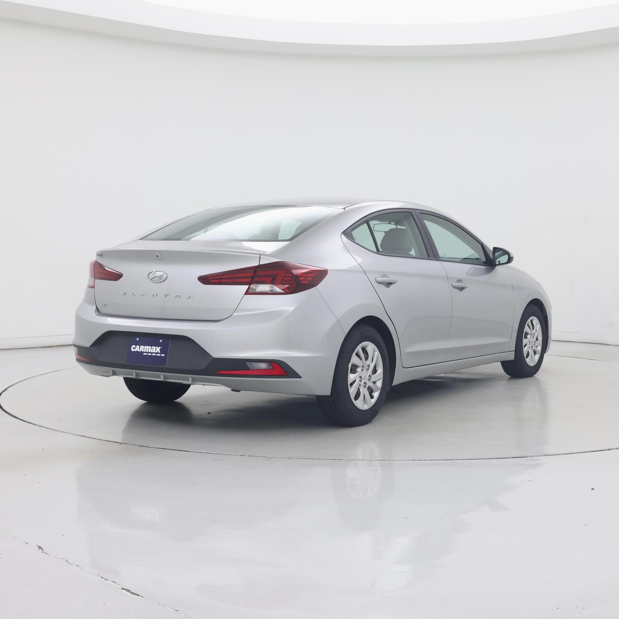 Thumbnail: 2020 Hyundai Elantra - 8