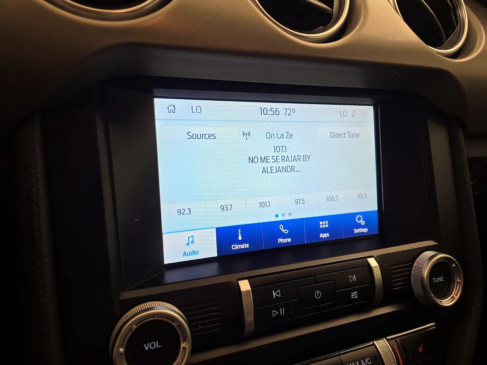 2020 Ford Mustang EcoBoost Premium - Photo 16