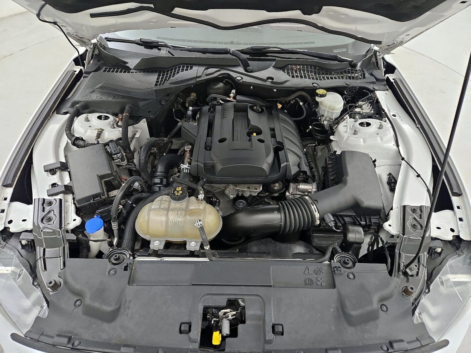 2020 Ford Mustang EcoBoost Premium - Photo 23
