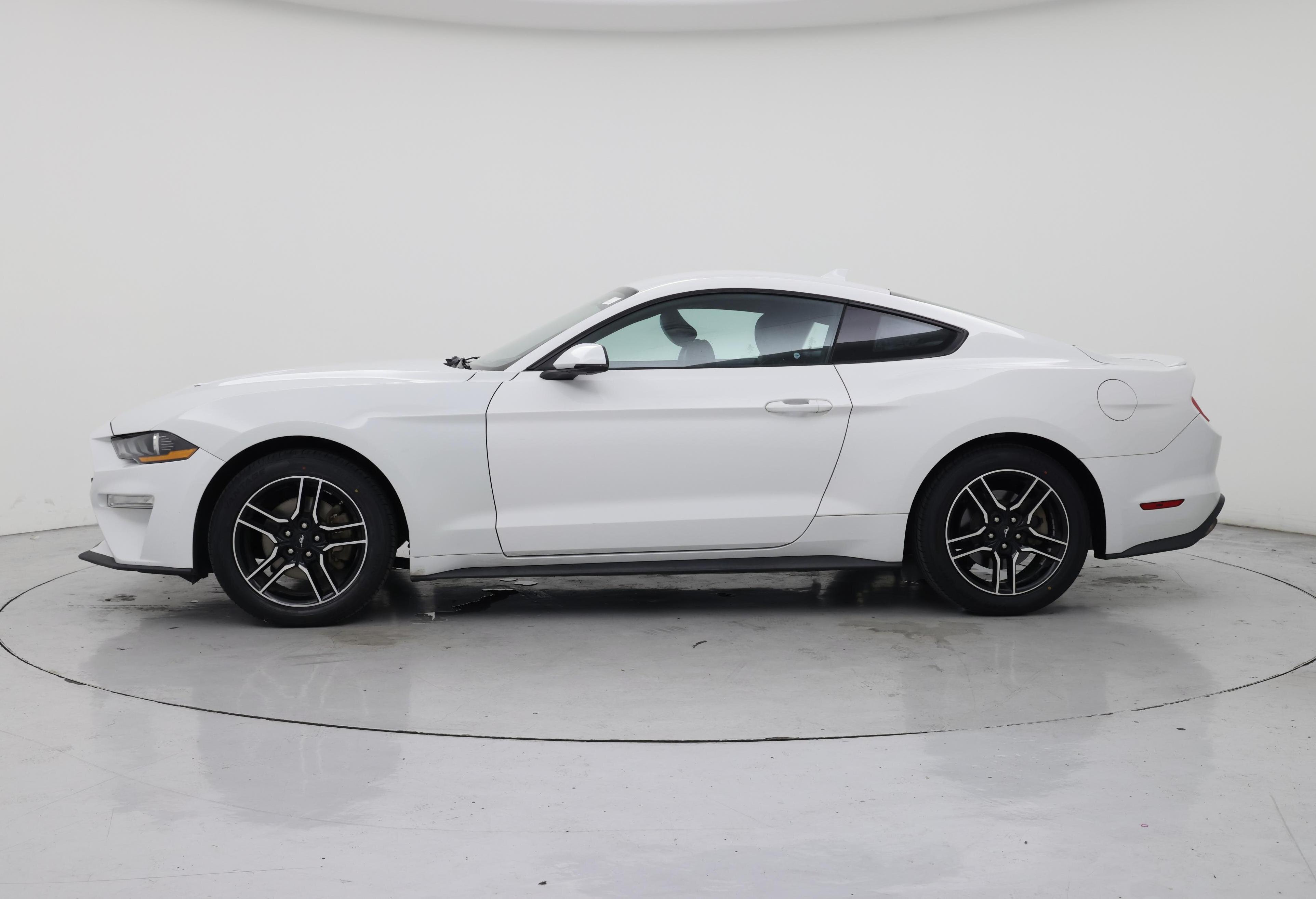 Thumbnail: 2020 Ford Mustang - 3