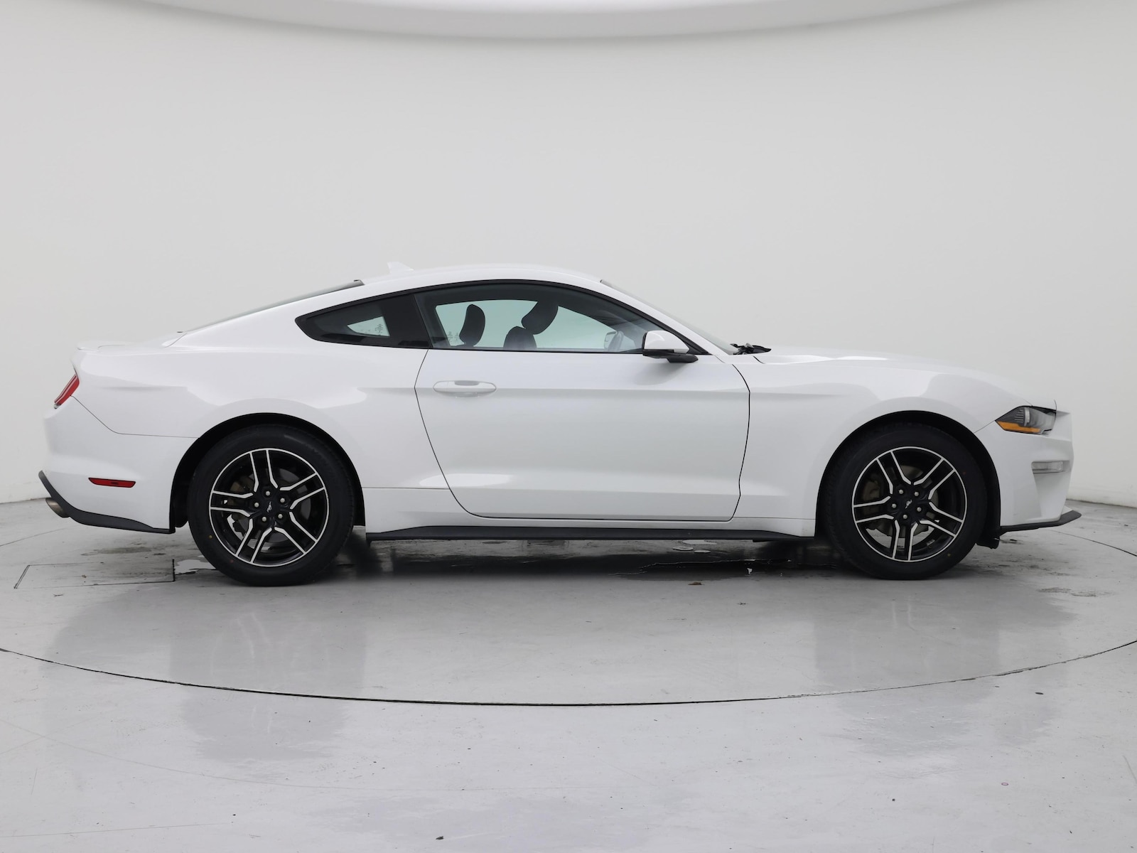 2020 Ford Mustang EcoBoost Premium - Photo 8
