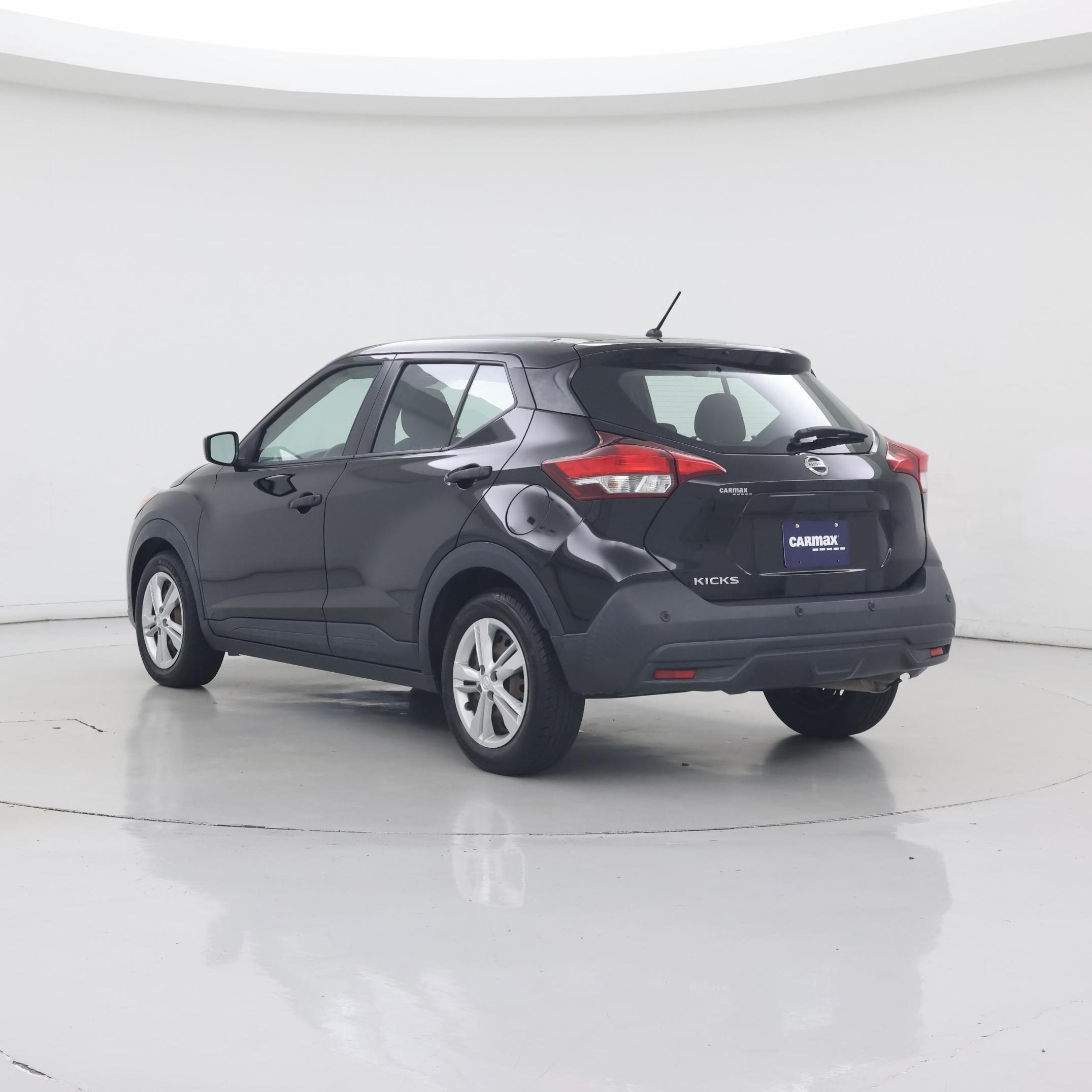 Thumbnail: 2020 Nissan Kicks - 2