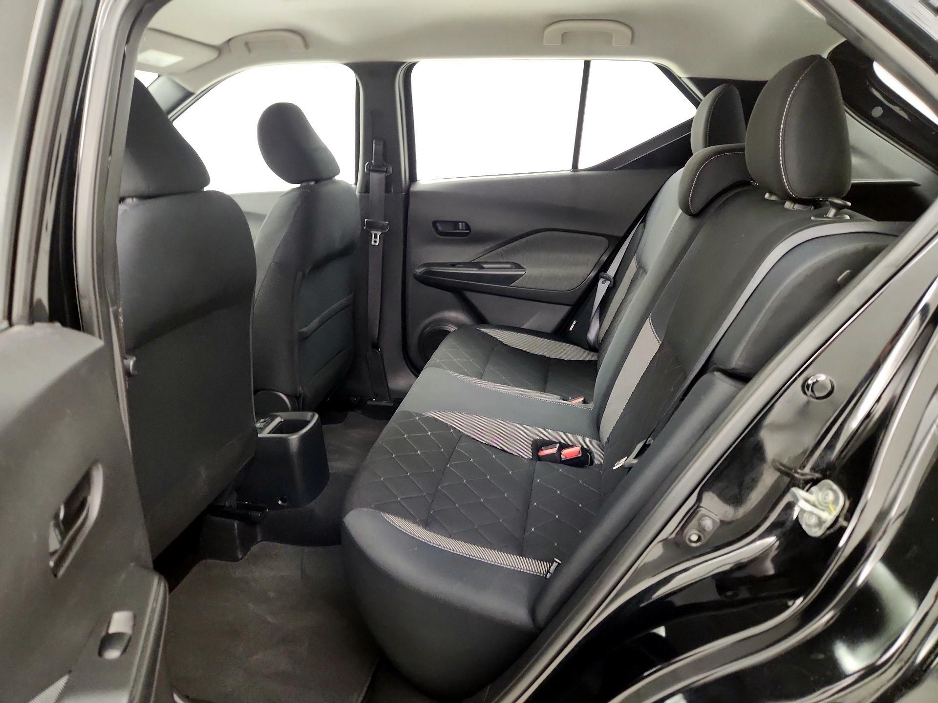 Thumbnail: 2020 Nissan Kicks - 19