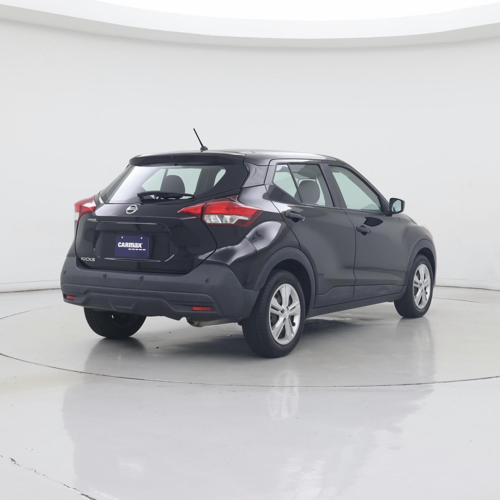 Thumbnail: 2020 Nissan Kicks - 8