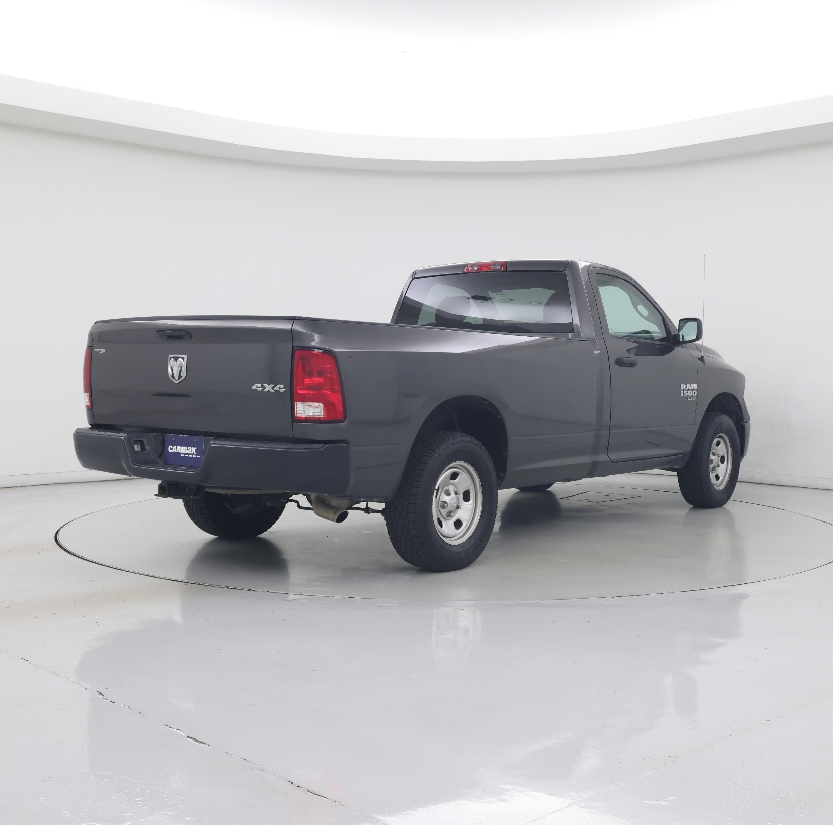 Thumbnail: 2020 RAM 1500 Classic - 8