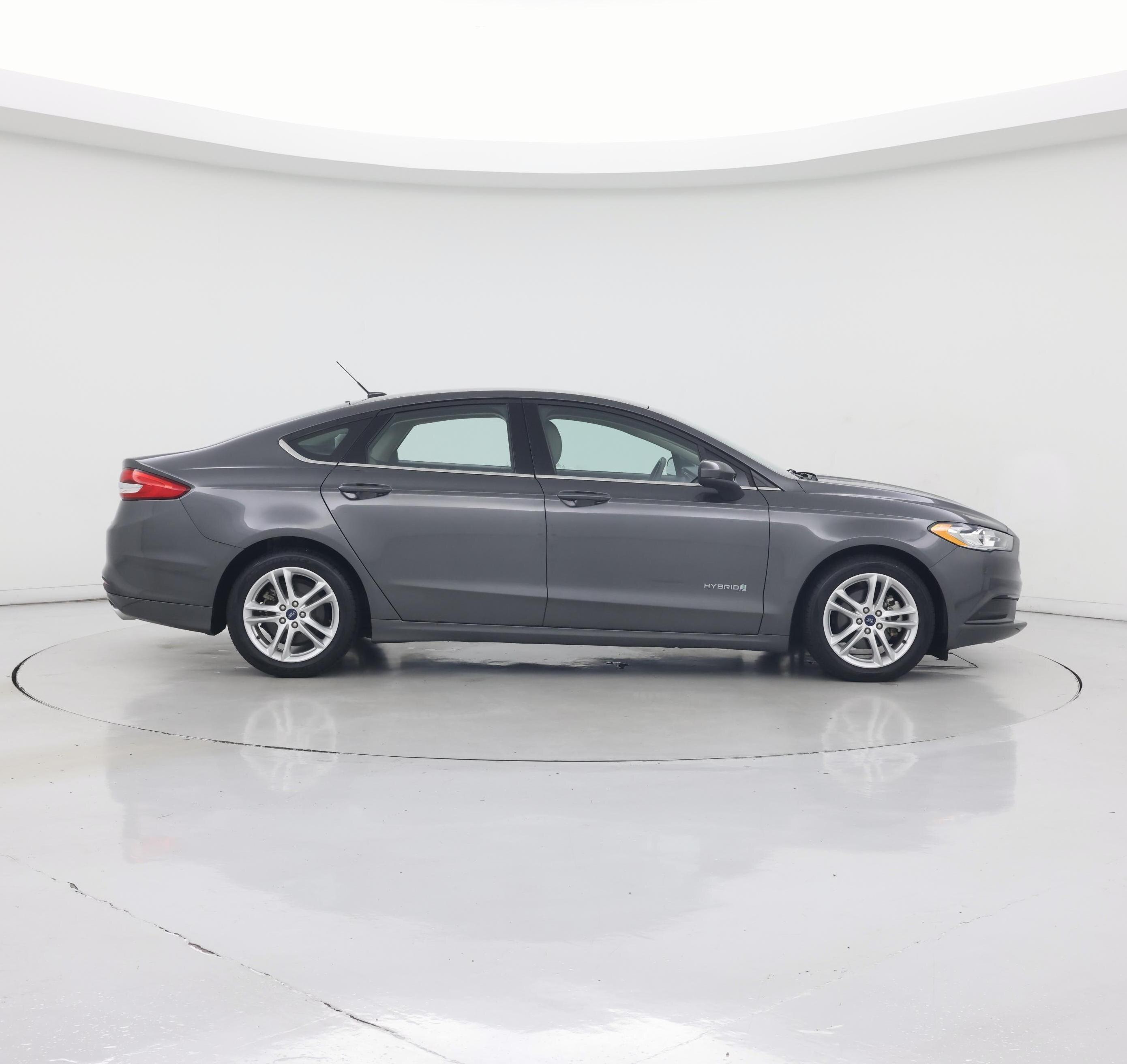 Thumbnail: 2018 Ford Fusion - 7
