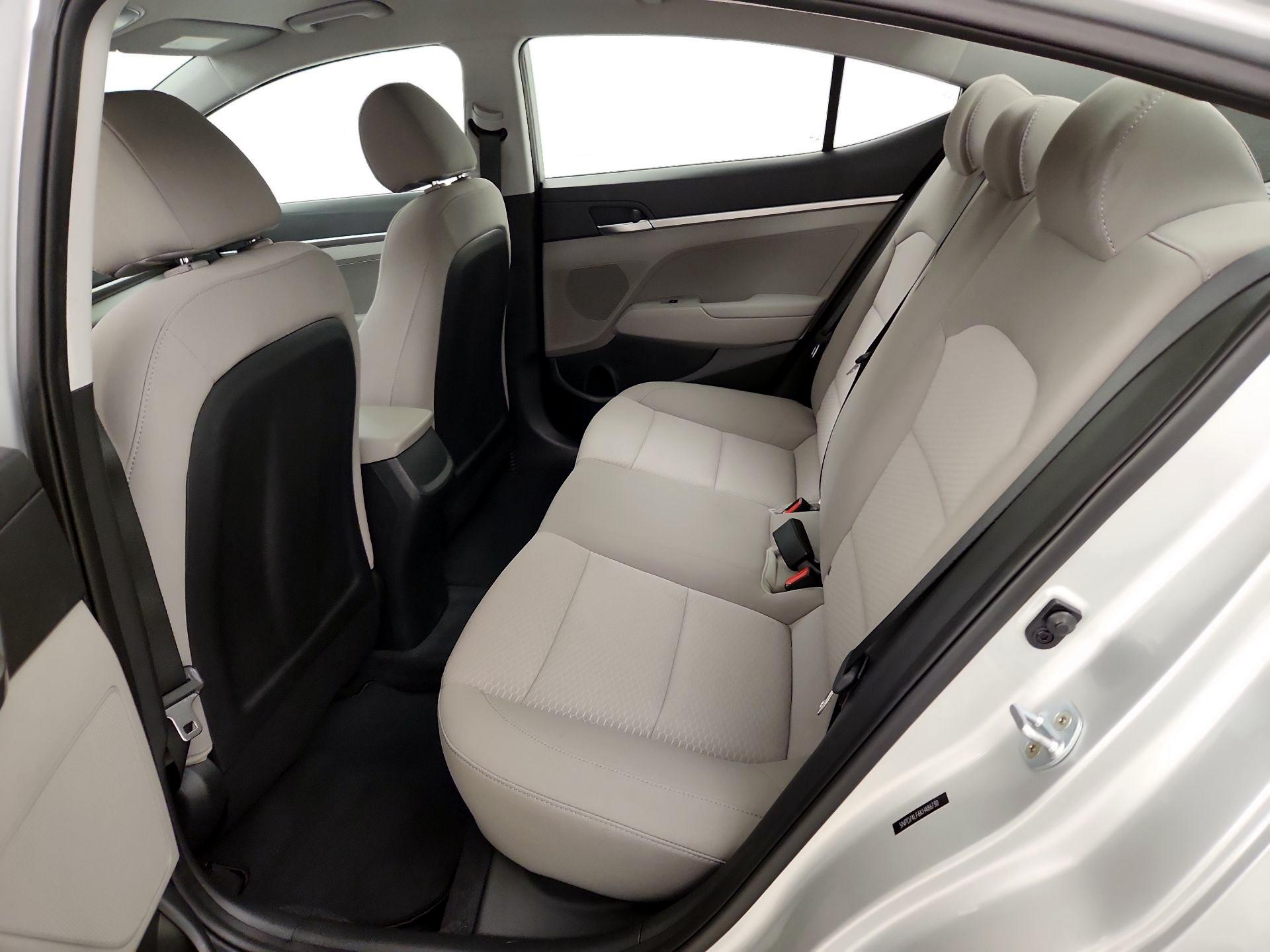 Thumbnail: 2019 Hyundai Elantra - 19