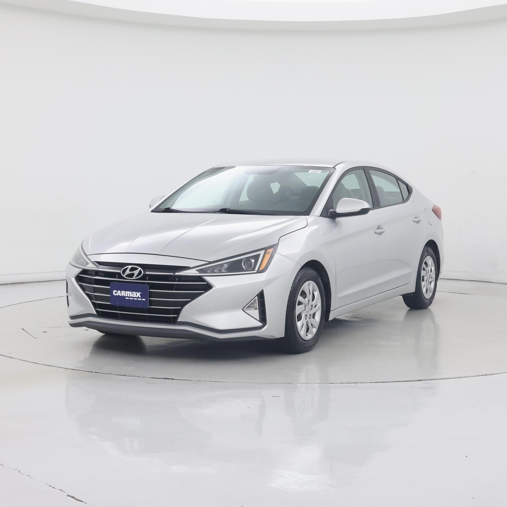 Thumbnail: 2019 Hyundai Elantra - 4