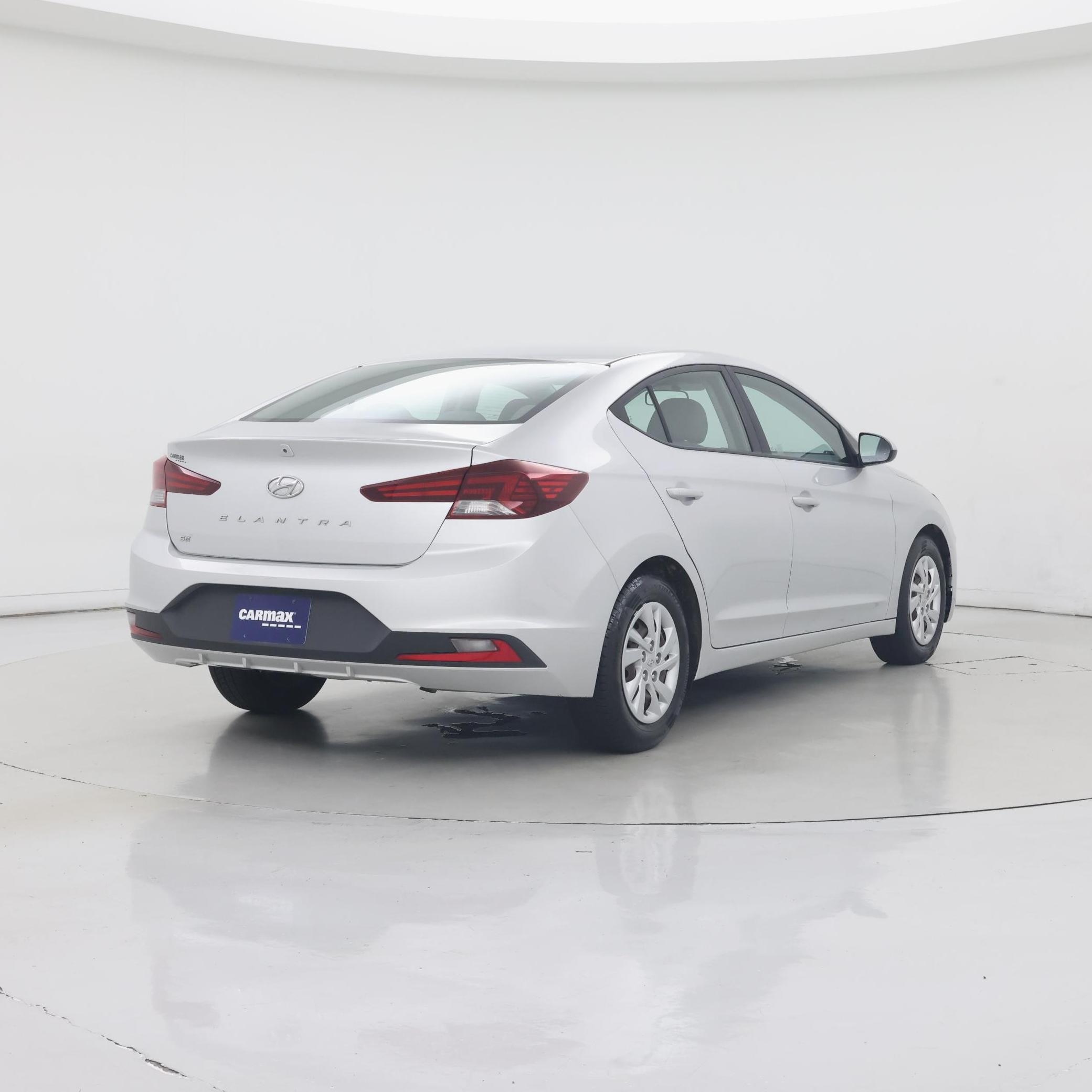 Thumbnail: 2019 Hyundai Elantra - 8