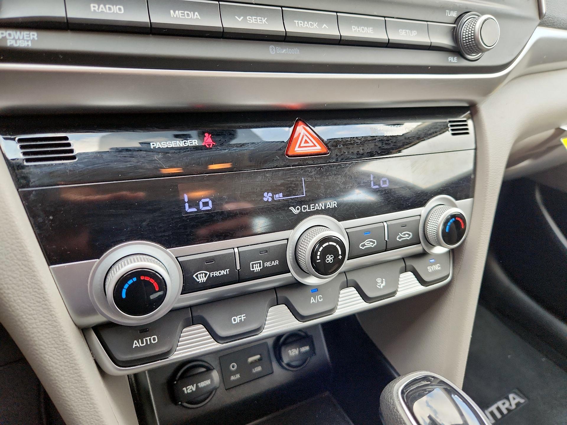 Thumbnail: 2020 Hyundai Elantra - 14