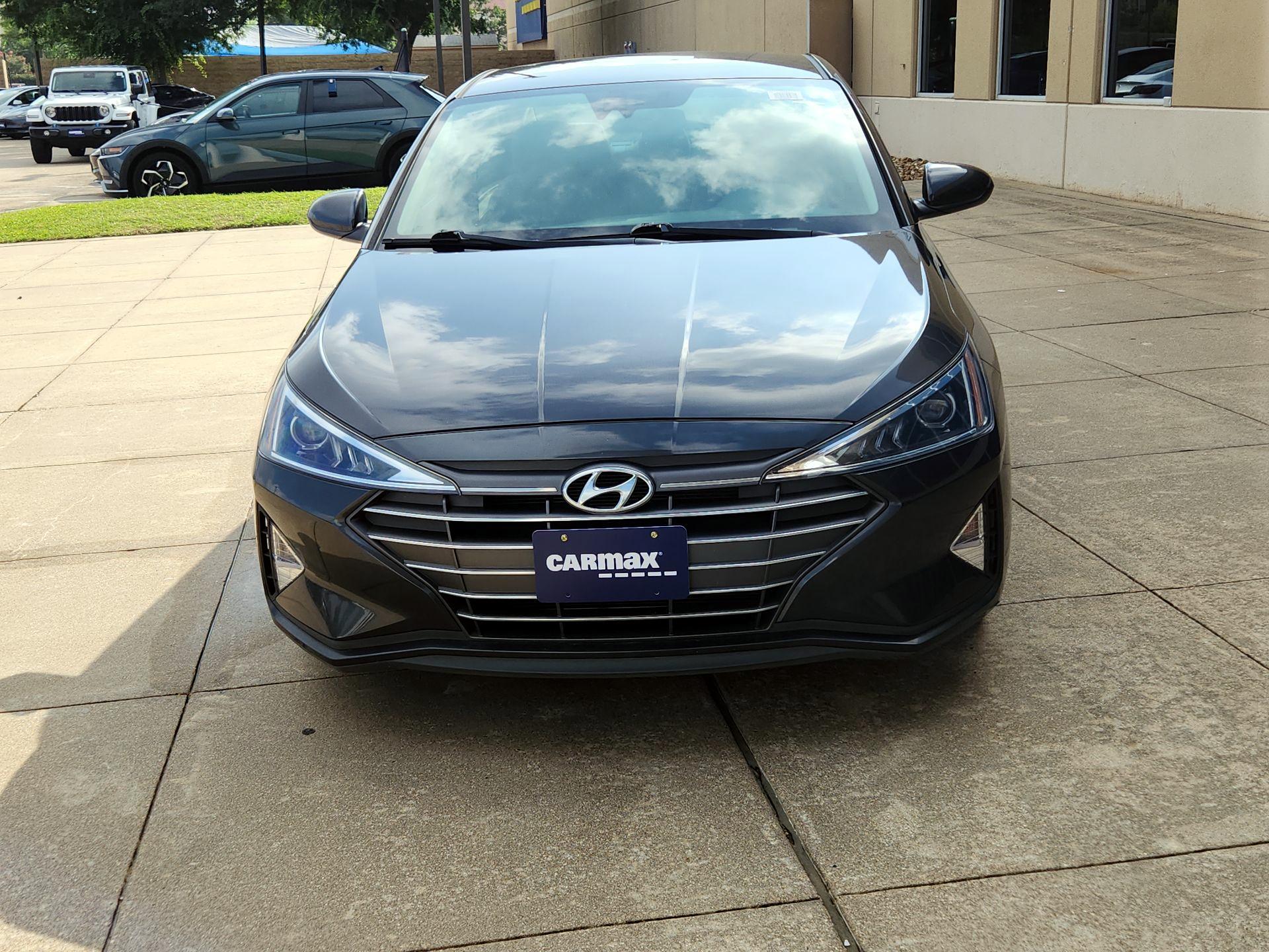 Thumbnail: 2020 Hyundai Elantra - 2