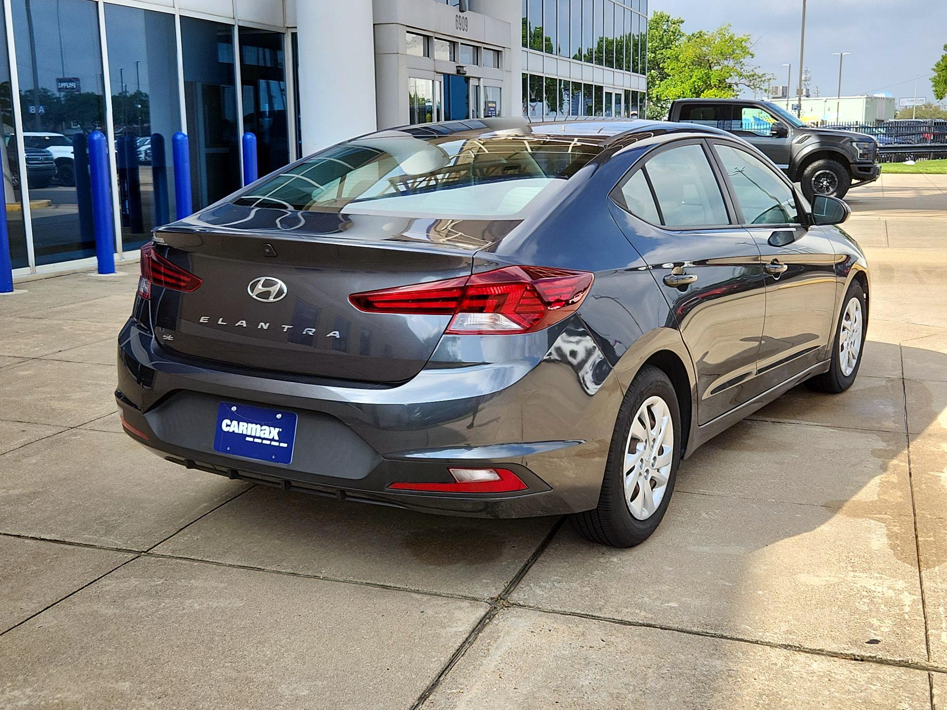 Thumbnail: 2020 Hyundai Elantra - 5