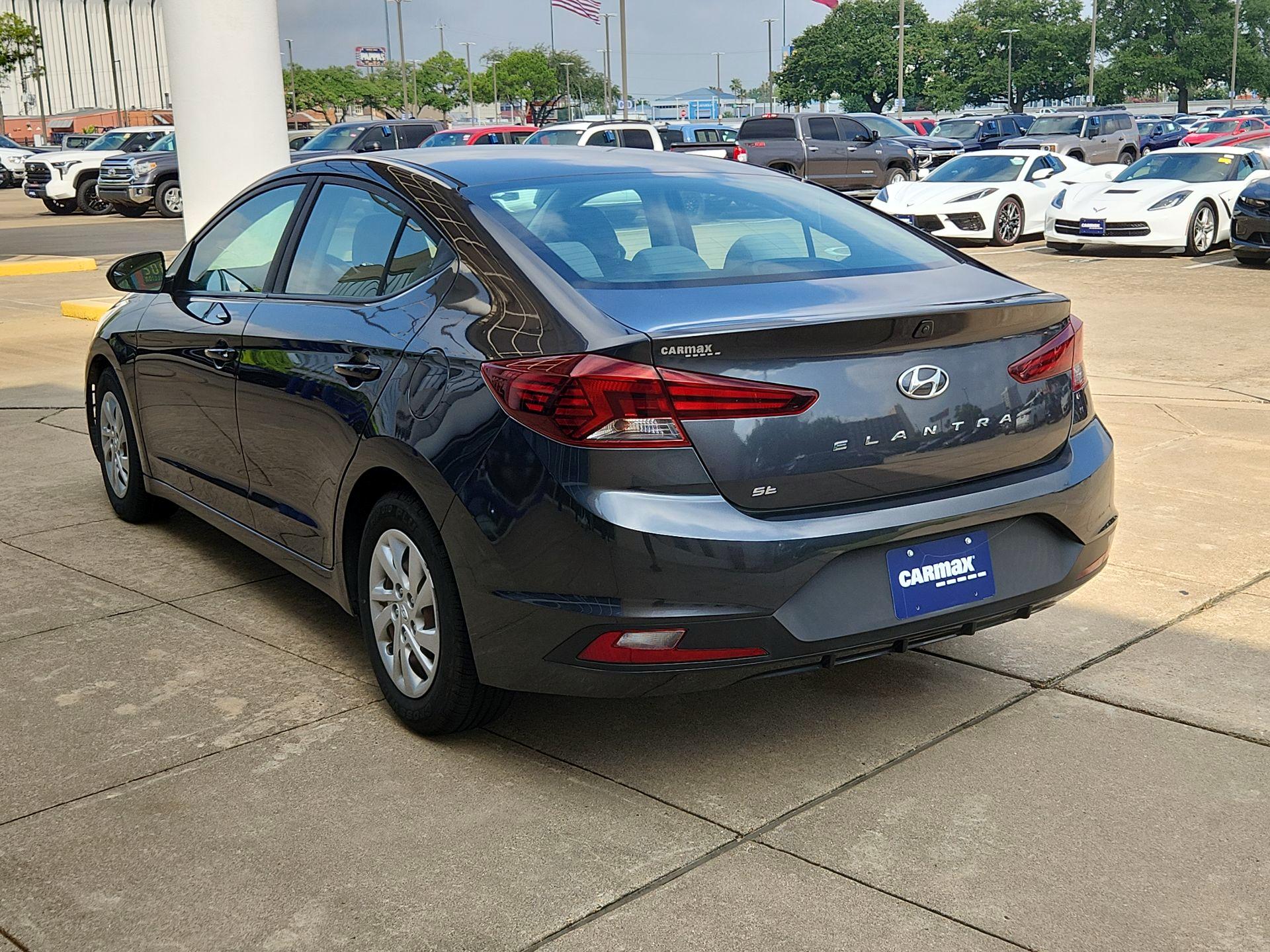 Thumbnail: 2020 Hyundai Elantra - 7