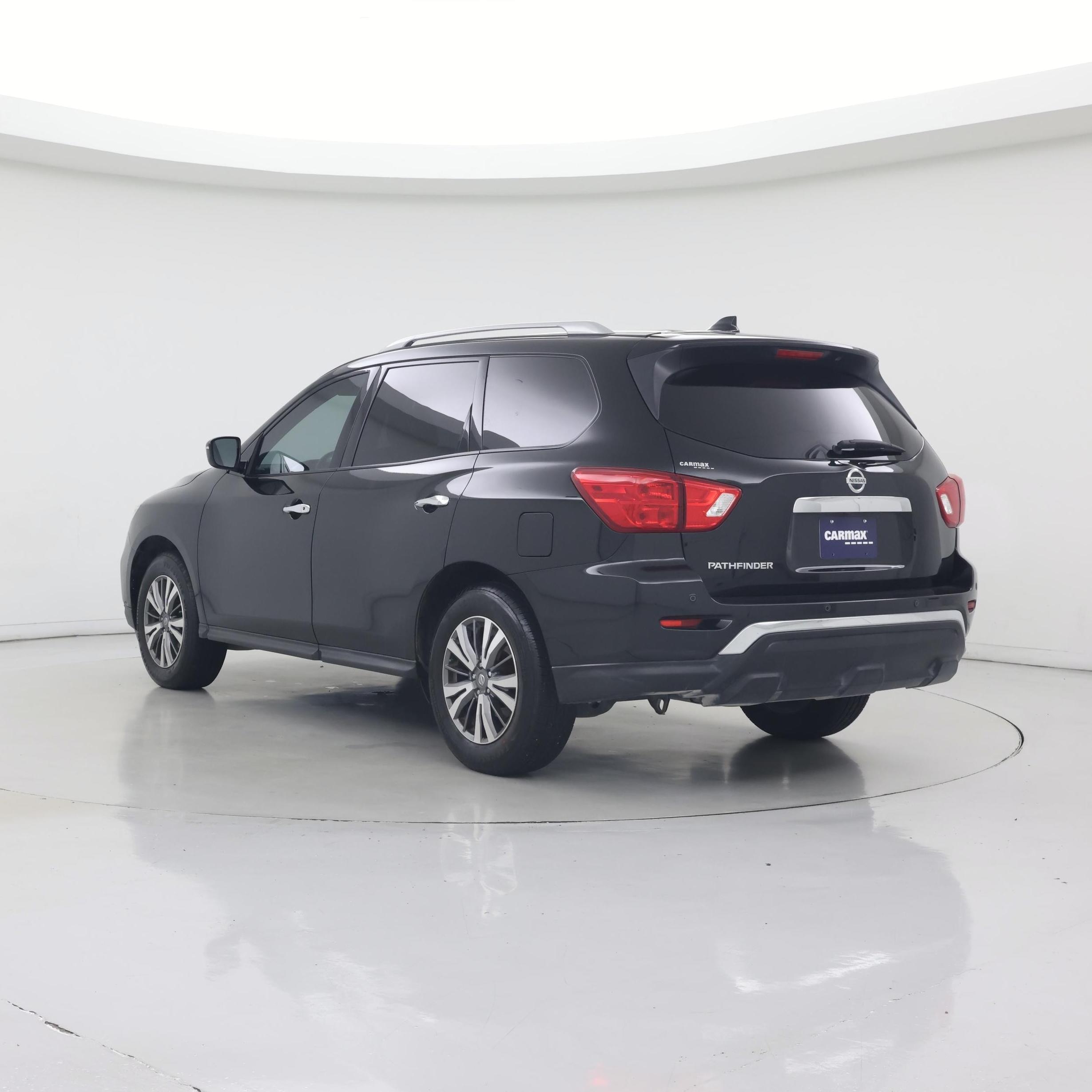 Thumbnail: 2020 Nissan Pathfinder - 2
