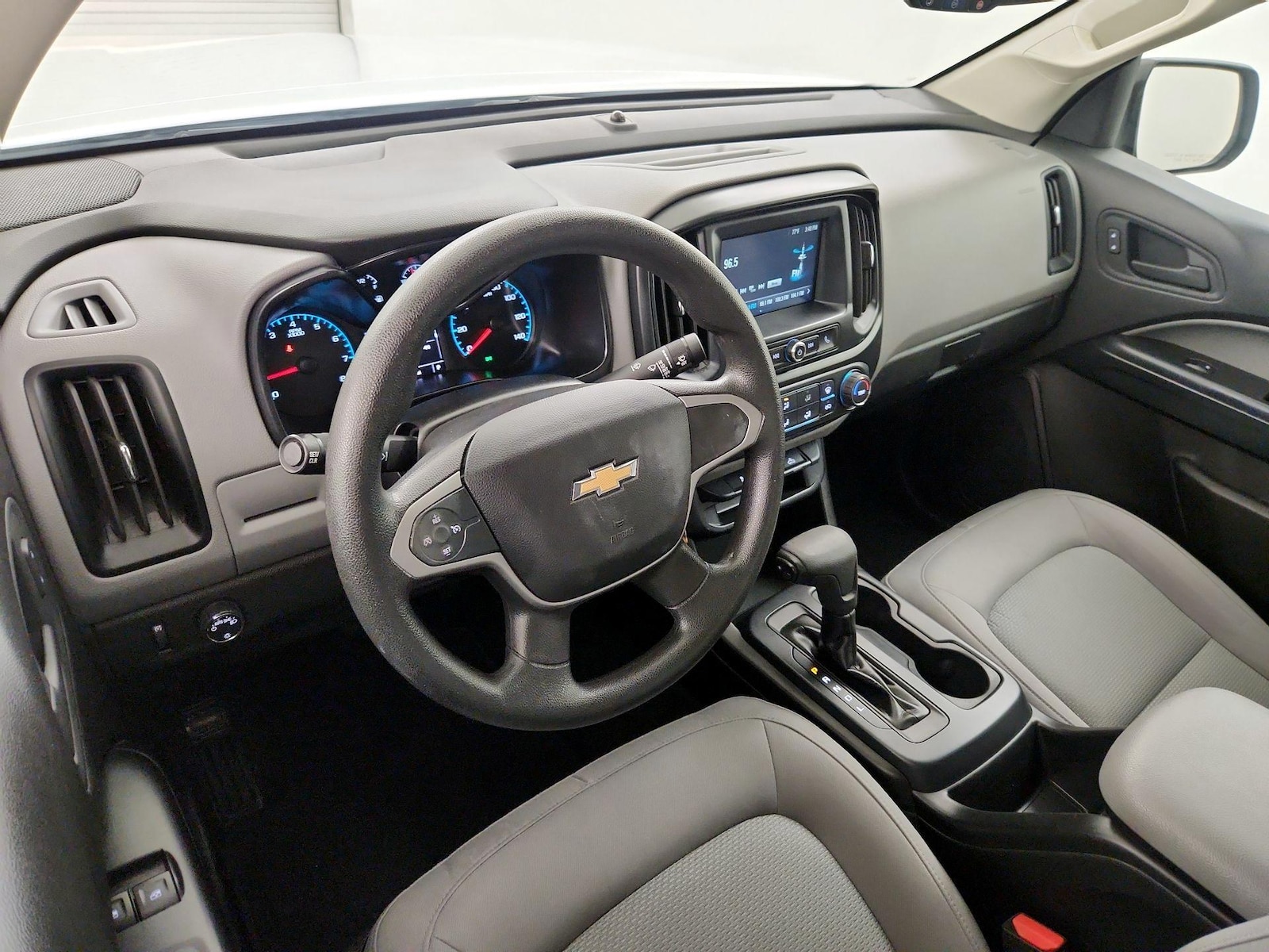2017 Chevrolet Colorado Work Truck - Photo 10