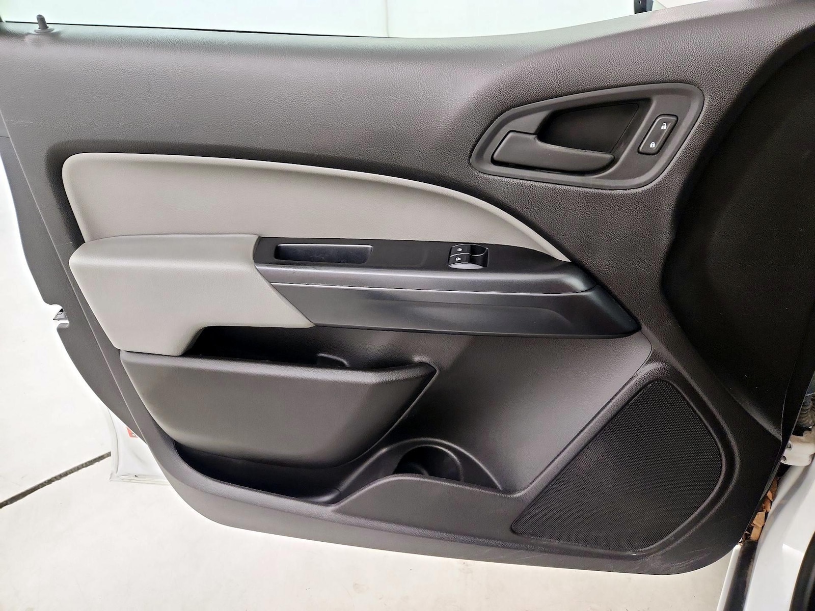 2017 Chevrolet Colorado Work Truck - Photo 13