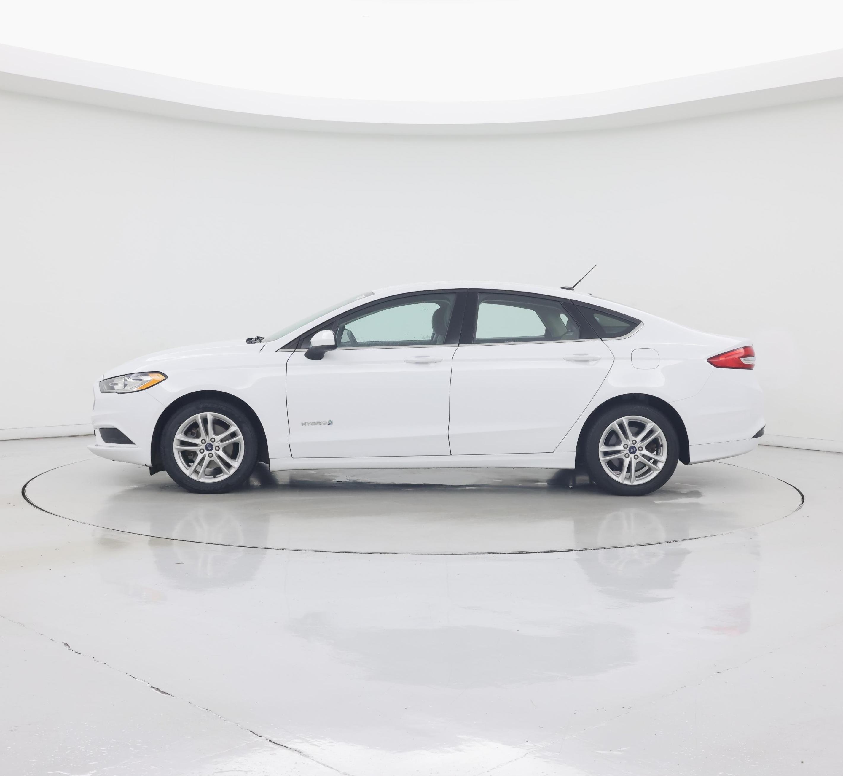 Thumbnail: 2018 Ford Fusion - 3