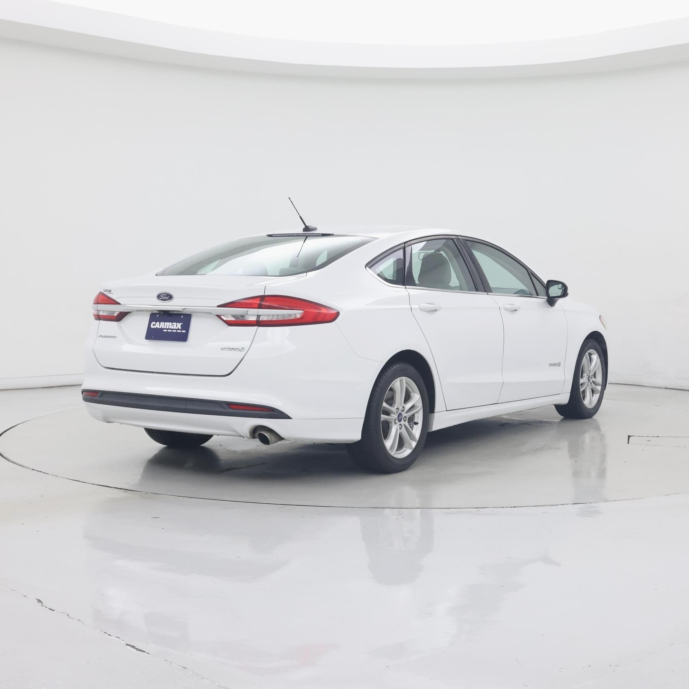 Thumbnail: 2018 Ford Fusion - 8